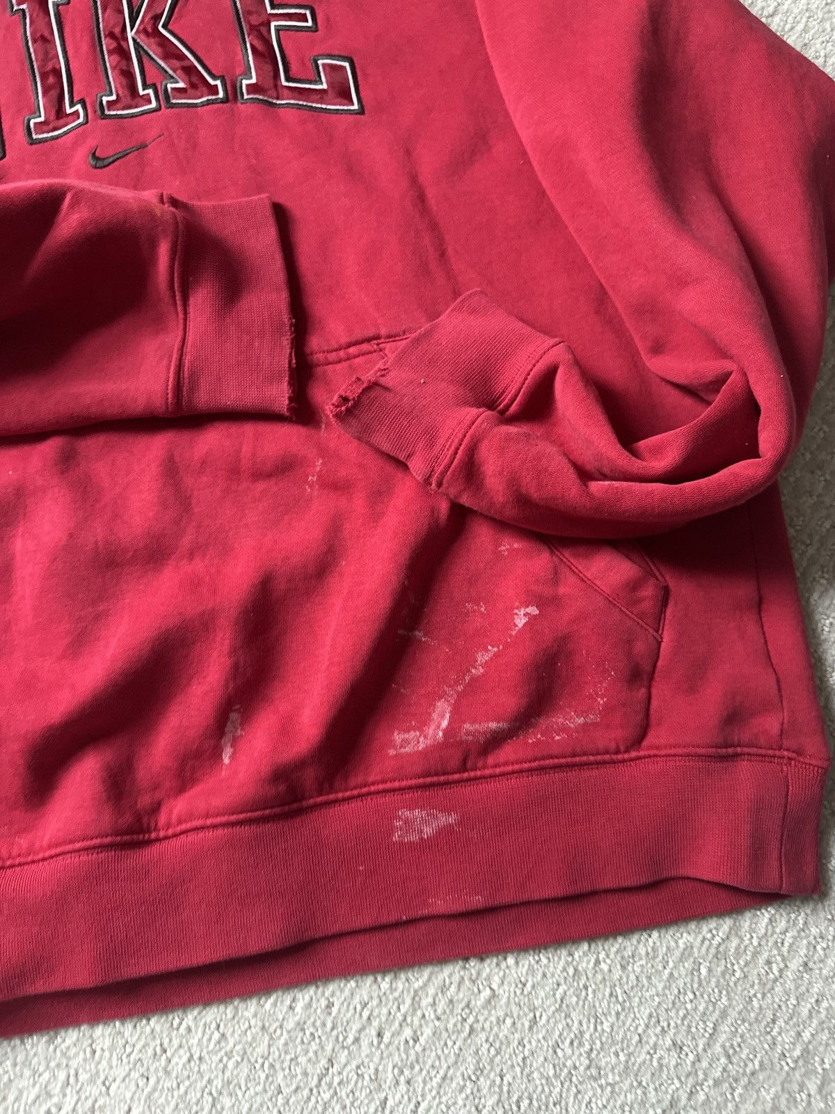 Nike Vintage Nike Red hoodie Size US M / EU 48-50 / 2 - 5 Thumbnail