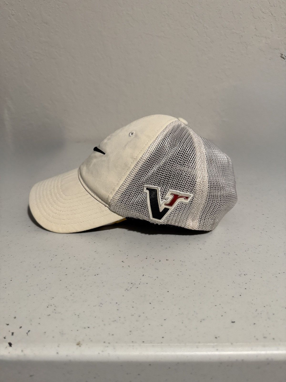 Other Cream and black Nike hat Size ONE SIZE - 2 Thumbnail