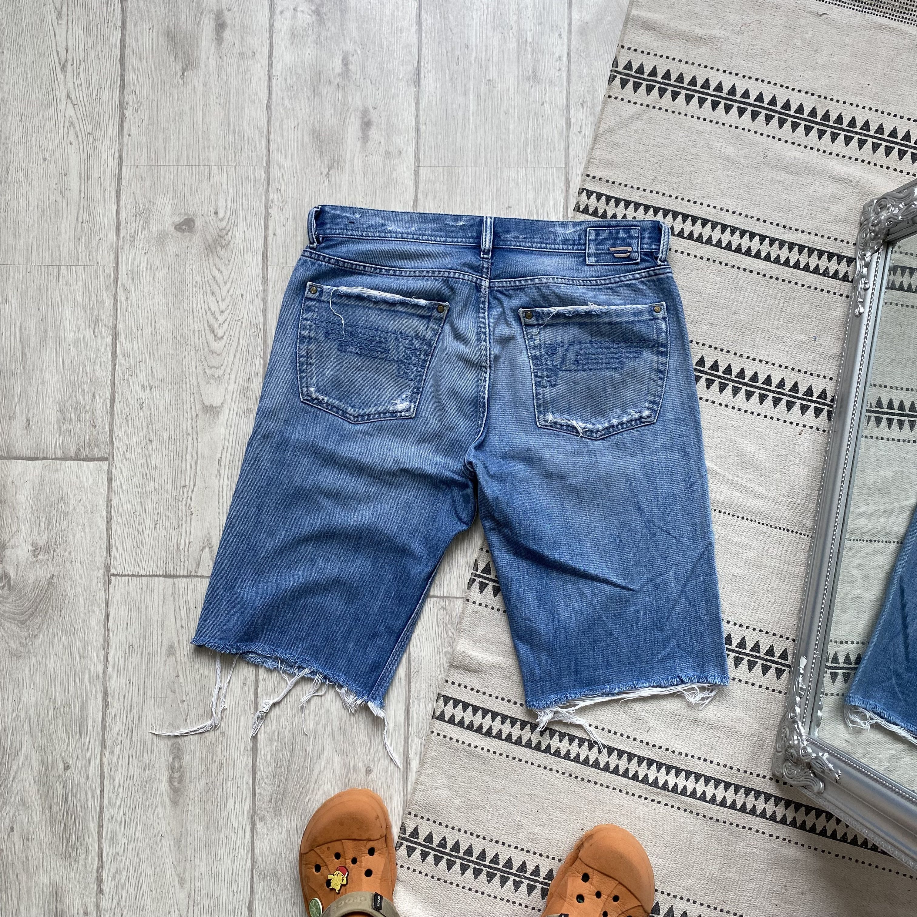 Diesel Vintage Diesel denim shorts Distressed jeans Y2K Size US 34 / EU 50 - 1 Thumbnail
