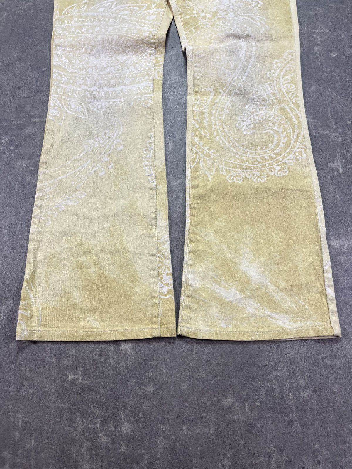 Just Cavalli AW03 Just Cavalli Astrology Tribal Jeans 30 Bandana Paisley Size US 30 / EU 46 - 4 Thumbnail