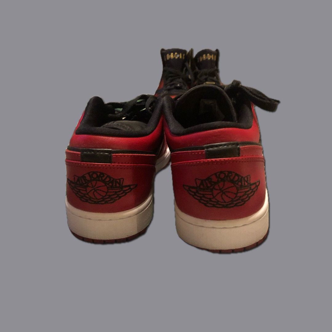 Jordan Brand Jordan 1 Low Reverse Size US 10 / EU 43 - 2 Thumbnail