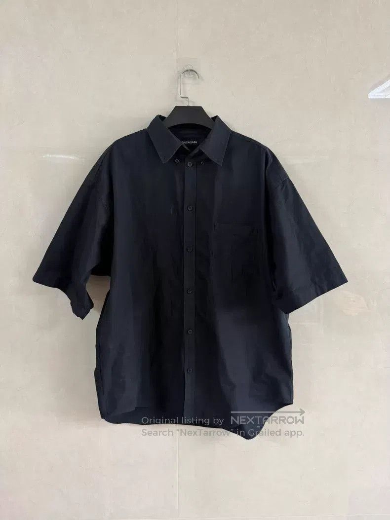 Balenciaga Balenciaga Seven Languages Short Sleeve Shirt Size US XXS / EU 40 - 1 Thumbnail