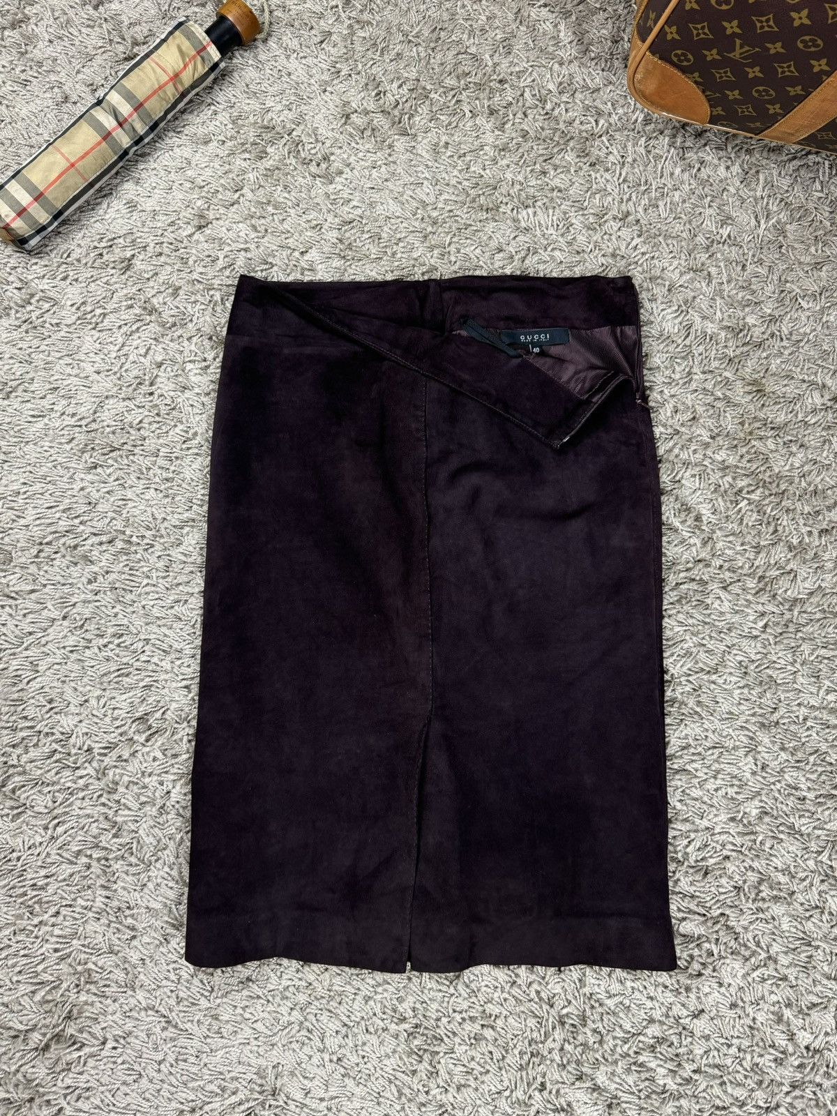 Gucci × Leather Luxury leather skirt Gucci original casual streetwear item Size 27" / US 4 / IT 40 - 1 Thumbnail
