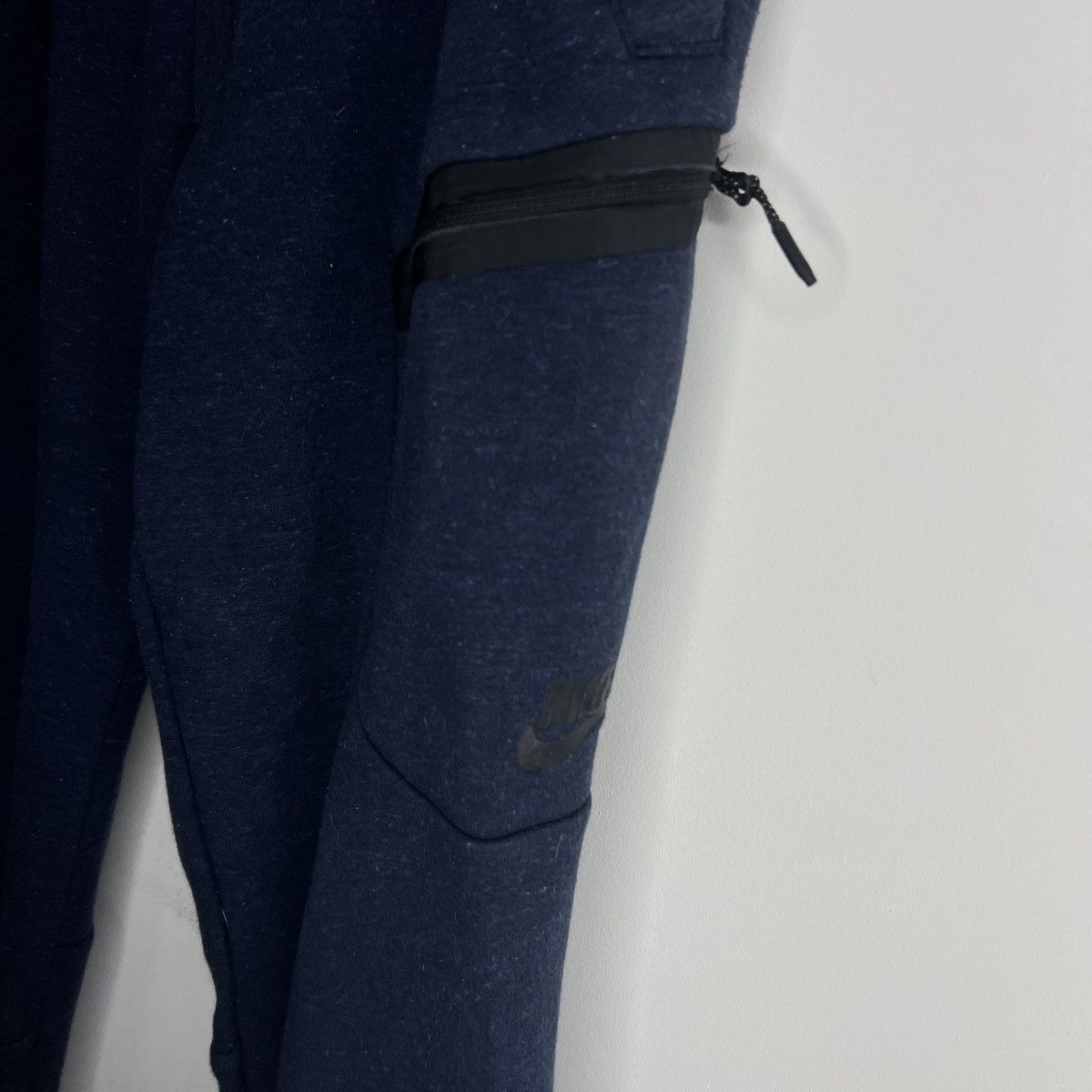 Nike Nike Tech Fleece Joggers Pants Sweatpants Navy Size US 32 / EU 48 - 4 Thumbnail