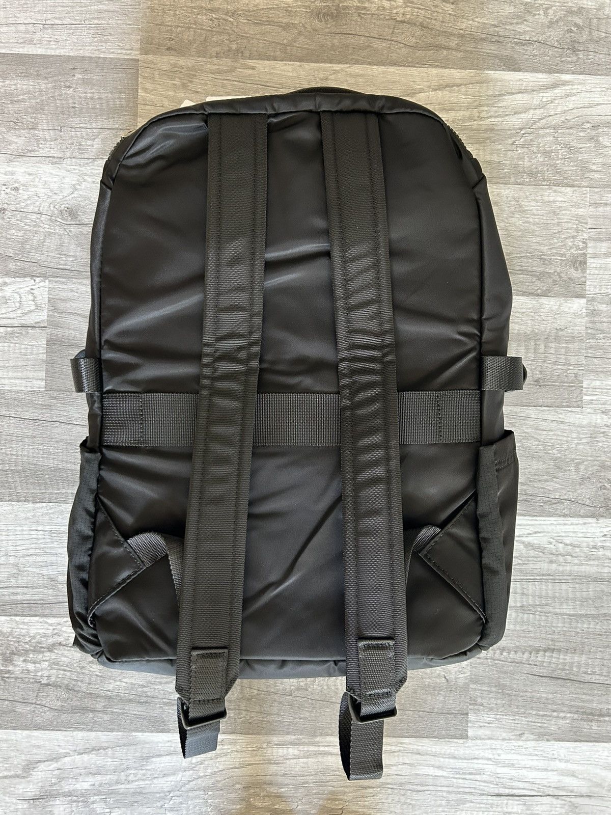 Lululemon Lululemon Backpack New Crew Black New With Tags 22L Size ONE SIZE - 2 Thumbnail