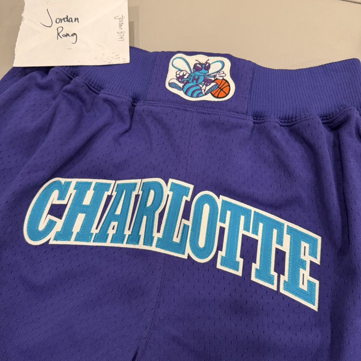 Just Don × Mitchell & Ness Just Don Mitchell and Ness Charlotte Hornets shorts Medium Size US 32 / EU 48 - 3 Thumbnail