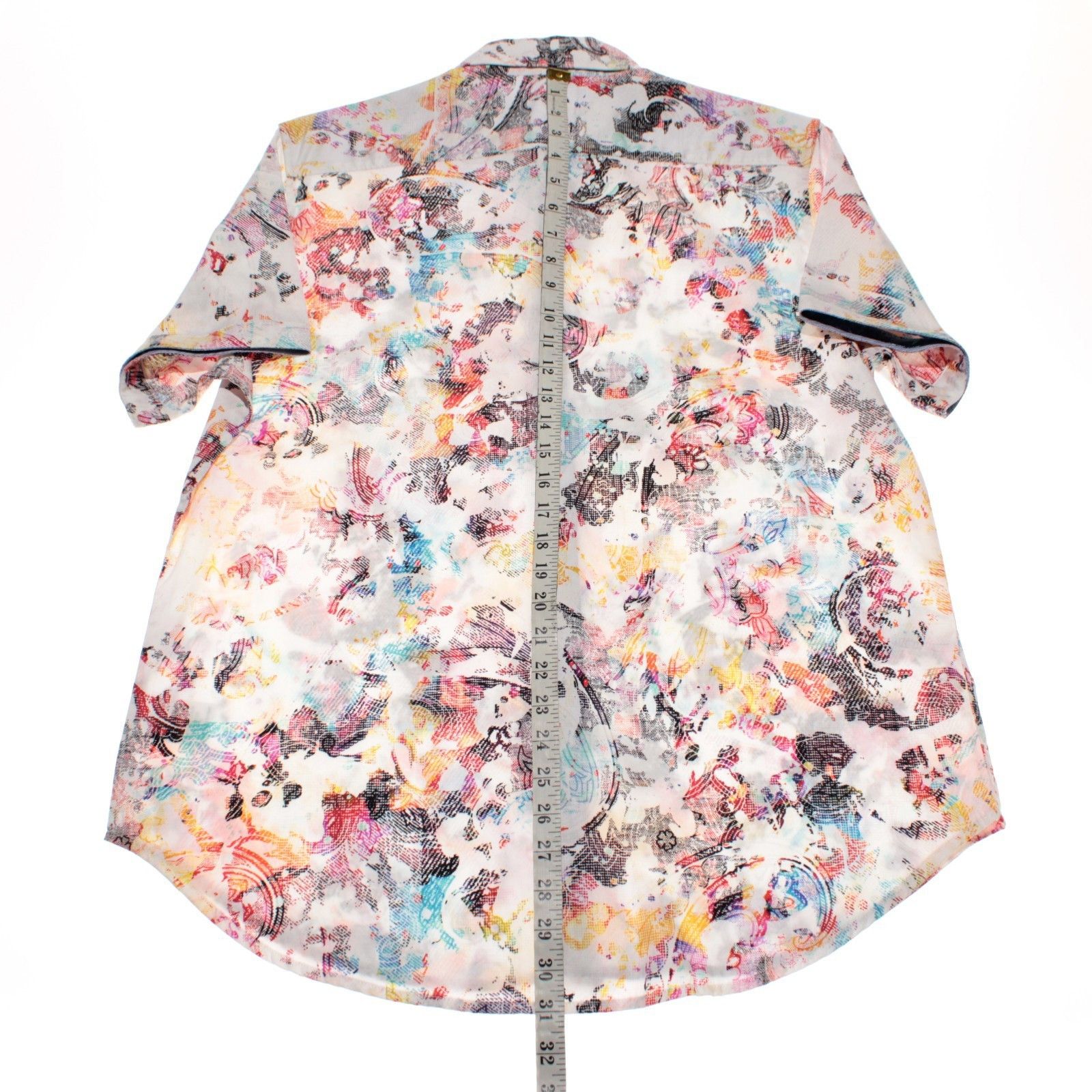 Robert Graham Robert Graham New with tags Shirt Size L US In White Size US L / EU 52-54 / 3 - 8 Thumbnail