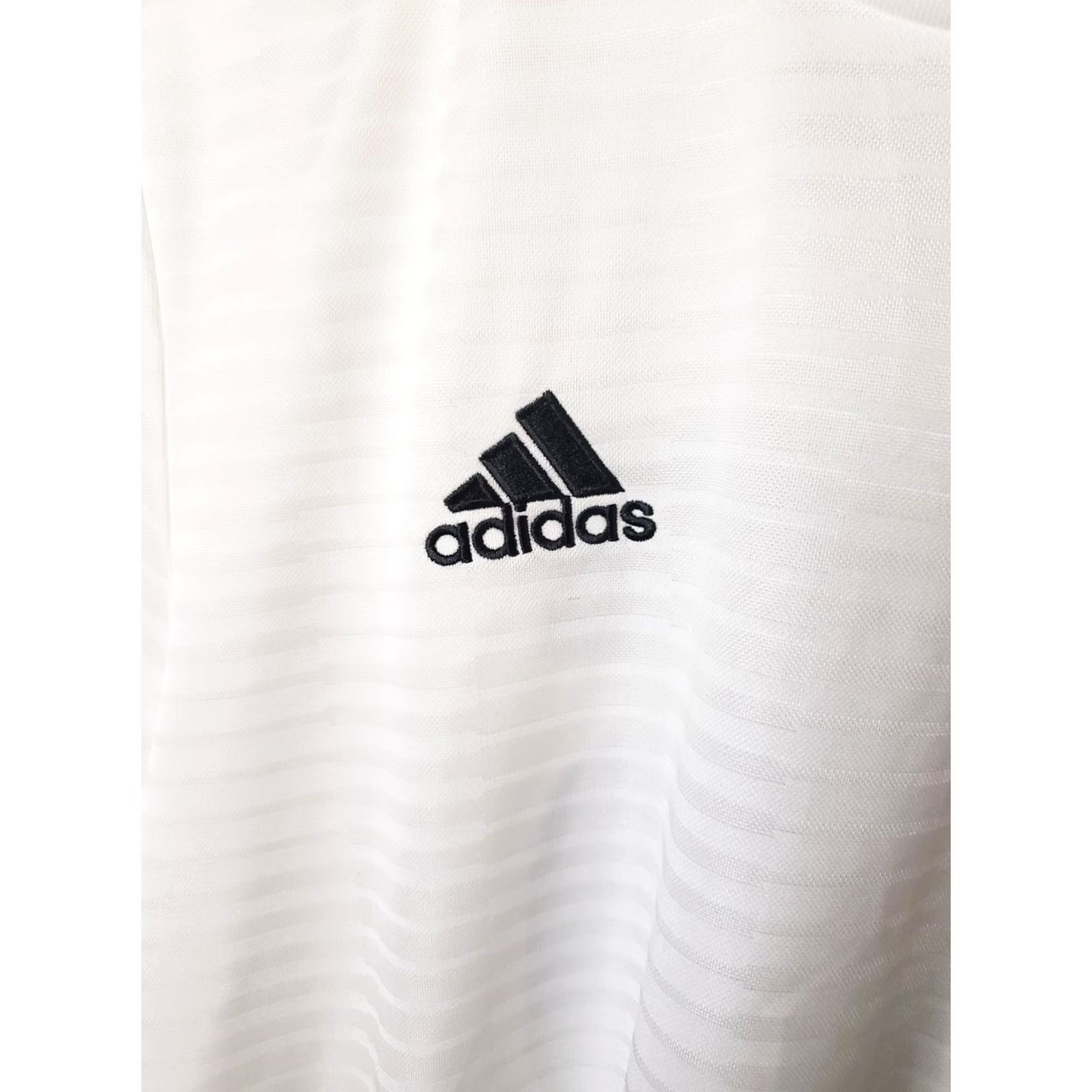 Adidas Adidas Soccer Shirt Jersey M White GPS Logo FC BAYERN MUNCHEN #16 On Back Mens Regular Short Sleeve Jersey Shirt Size US M / EU 48-50 / 2 - 6 Thumbnail