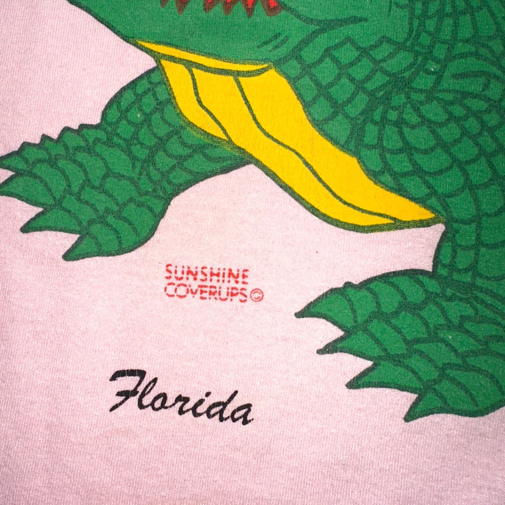 Vintage VINTAGE Alligator T Shirt Florida 80s Abstract 70s 90s Crocodile Pink Crew Neck Short Sleeve Men L Size US L / EU 52-54 / 3 - 6 Thumbnail