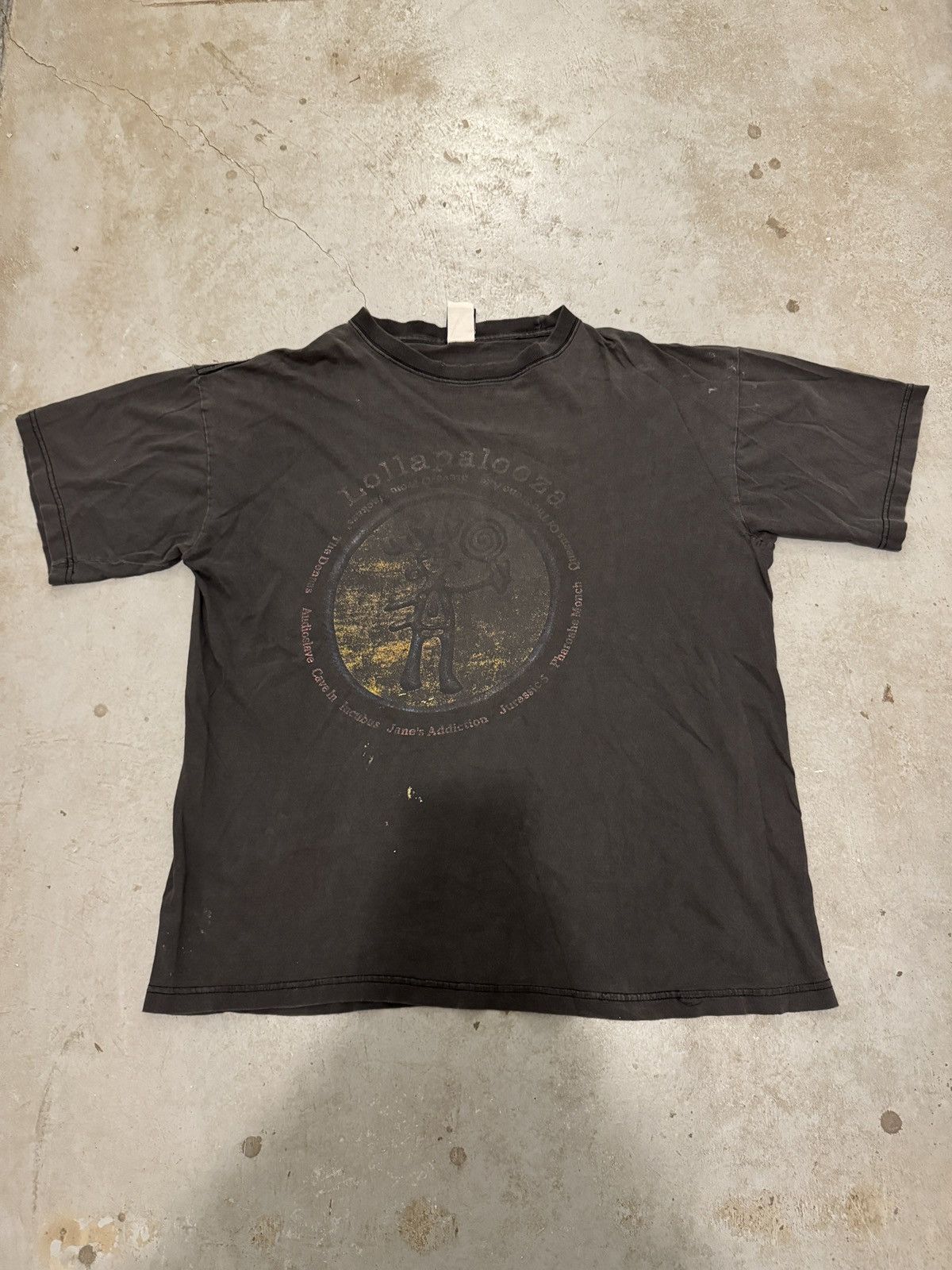Band Tees *RARE* SUPER FADED LOLLAPALOOZA 2003 Y2K VTG TEE Size US XL / EU 56 / 4 - 2 Thumbnail