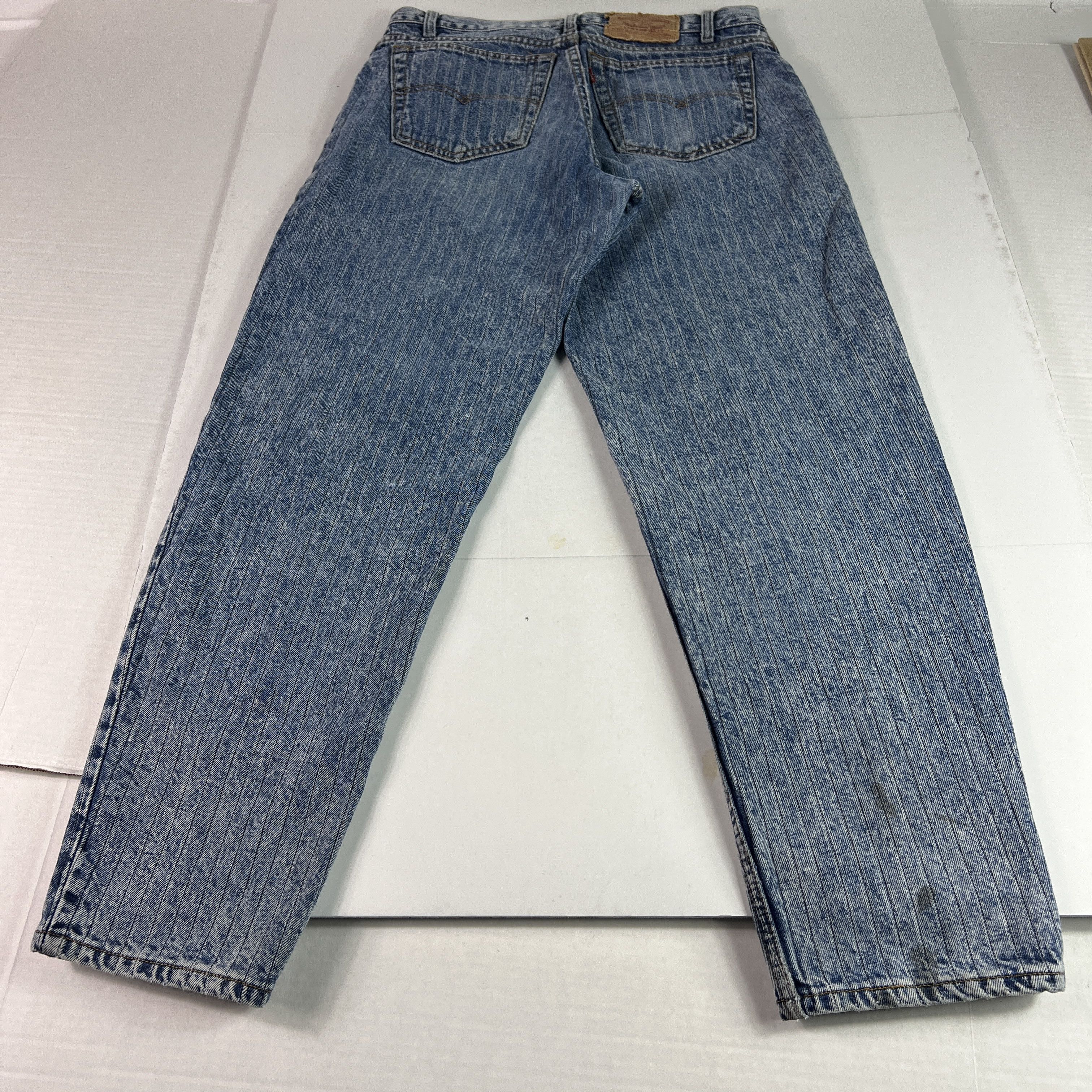 Levi's VTG 80s Levi's Jeans 550 Relaxed Blue Pinstripe Faded Denim Size US 32 / EU 48 - 14 Thumbnail
