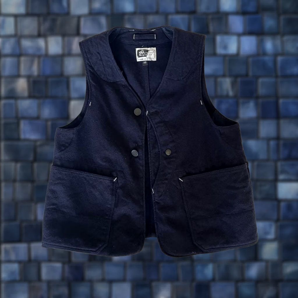 Engineered Garments ENGINEERED GARMENTS UPLAND VEST MEN NAVY WOOL SIZE XS USED Size US XS / EU 42 / 0 - 1 Thumbnail