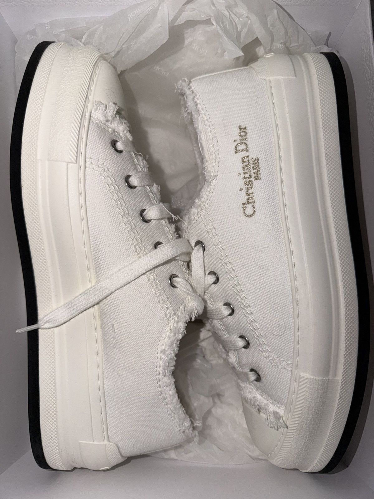Dior WALK’N’DIOR PLATFORM SNEAKERS WHITE BLACK EMBROIDERED CANVAS Size US 10 / IT 40 - 2 Thumbnail