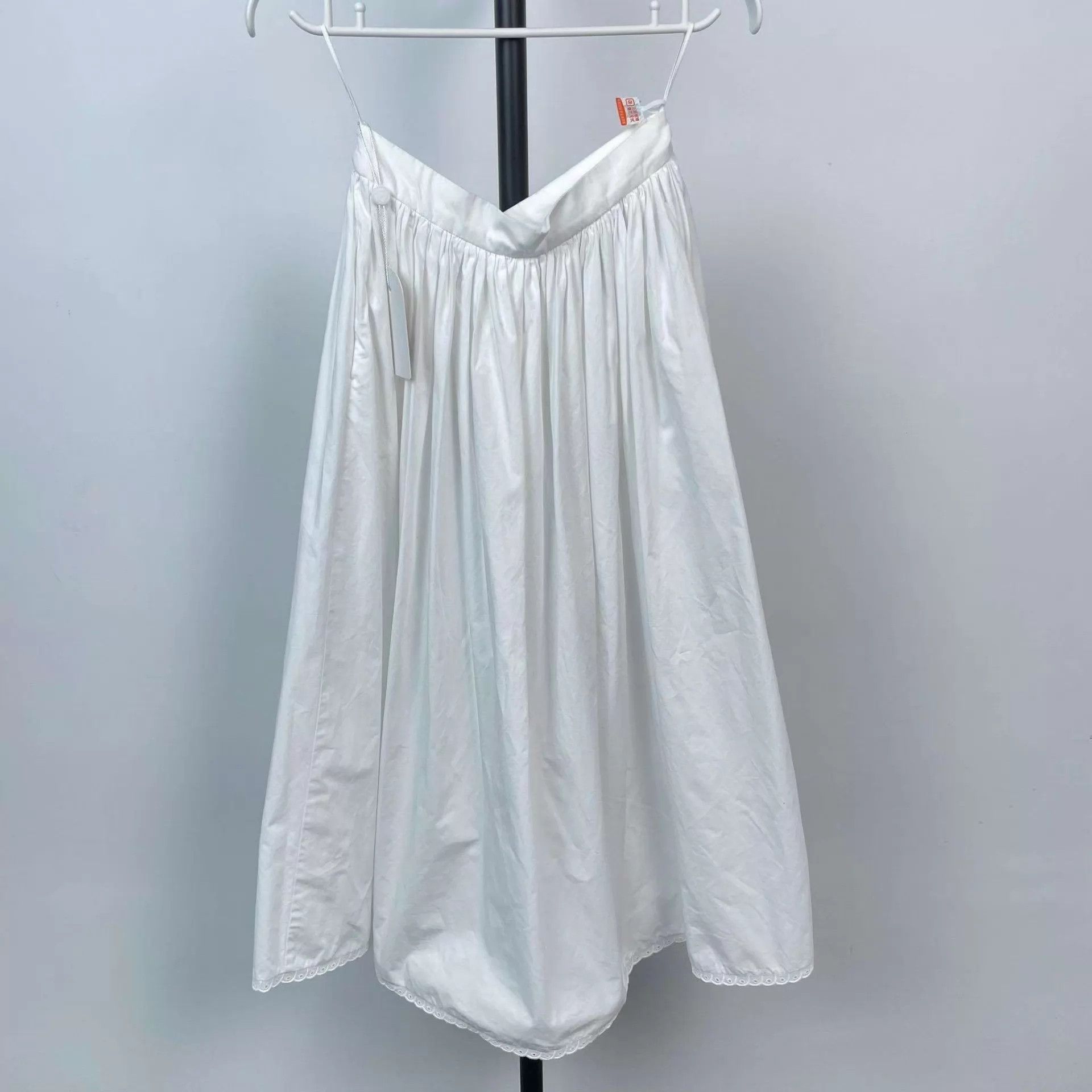 Miu Miu MIU MIU white women's dress Size XS / US 0-2 / IT 36-38 - 2 Thumbnail