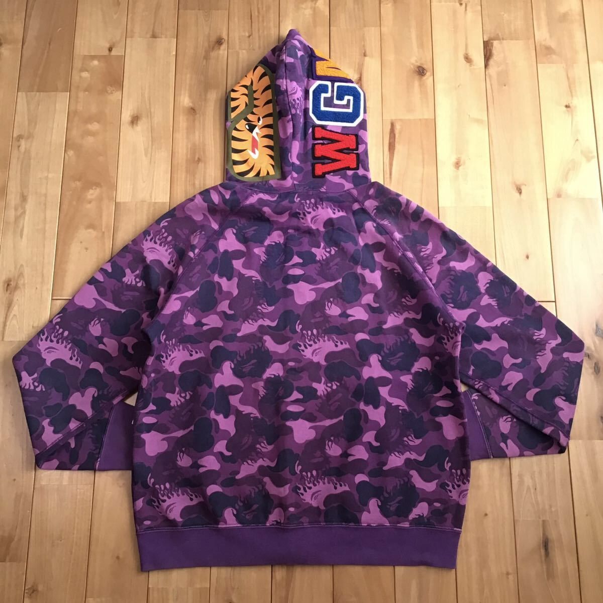 Bape × Nigo 🔥Mook limited🔥 BAPE Purple Fire camo shark full zip hoodie Size US S / EU 44-46 / 1 - 2 Thumbnail