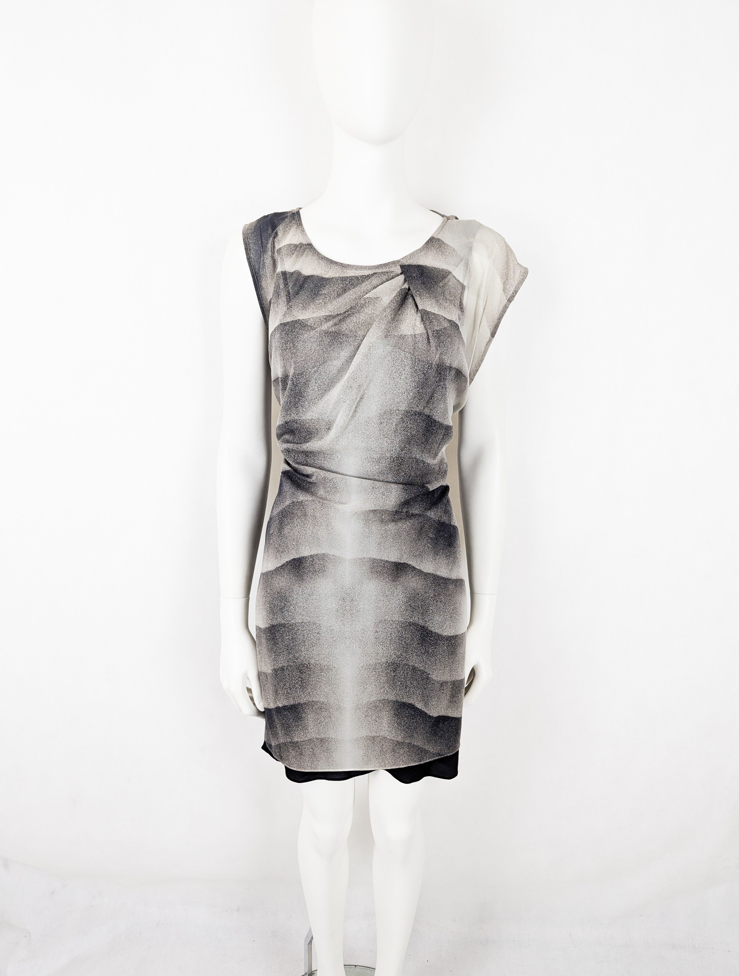 Helmut Lang Helmut Lang grey silk dress Size XS / US 0-2 / IT 36-38 - 1 Thumbnail