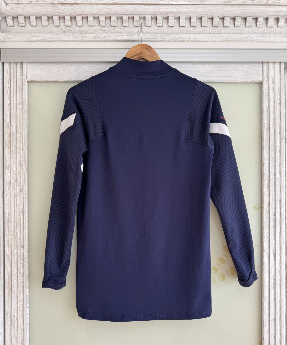 Nike France 2020-2021 Soccer Training Drill Top Football Jersey Size US S / EU 44-46 / 1 - 2 Thumbnail