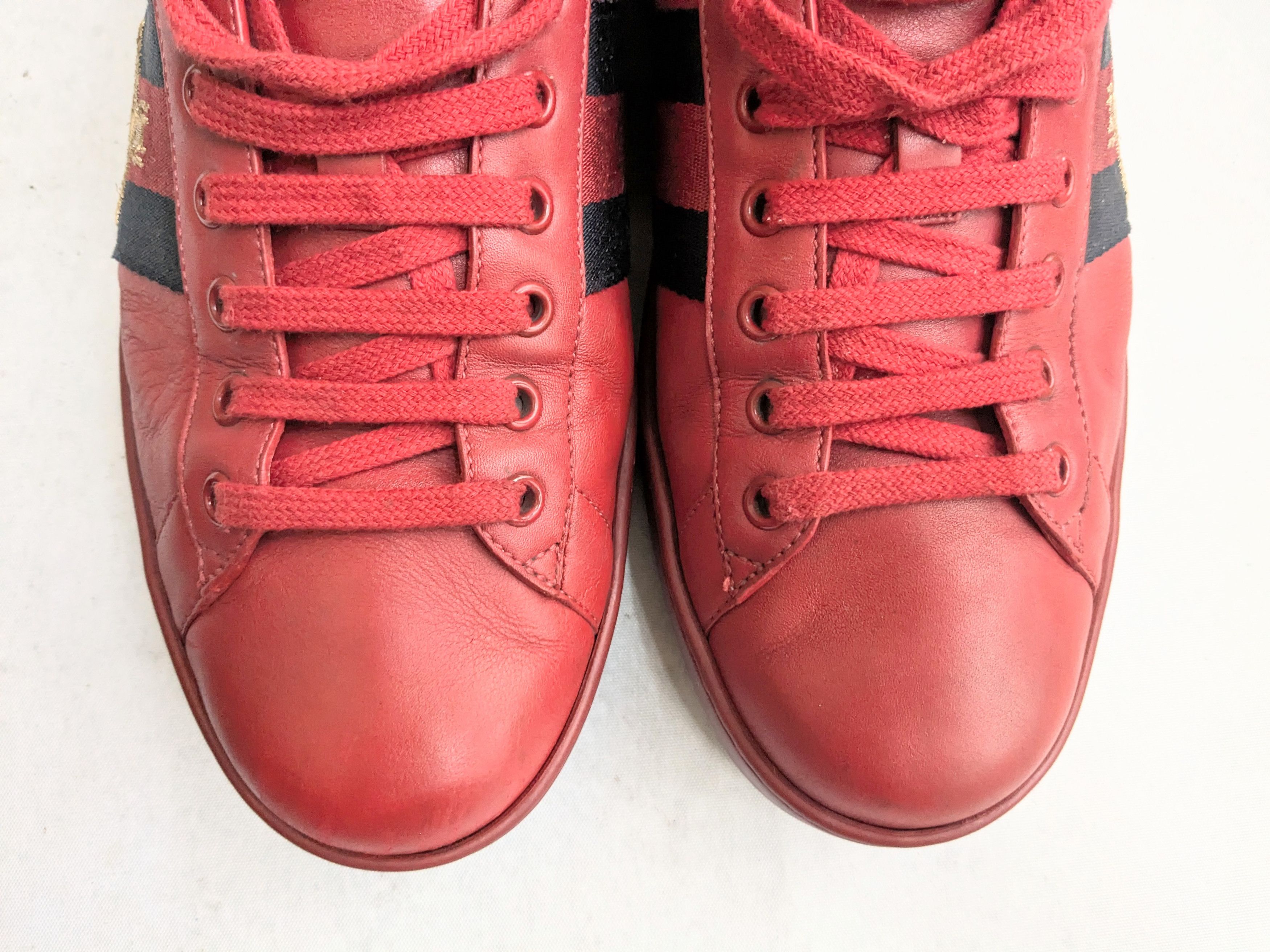 Gucci Gucci Ace Sneakers 9.5 Red Low Tops Leather Tennis Size US 9.5 / EU 42-43 - 8 Thumbnail