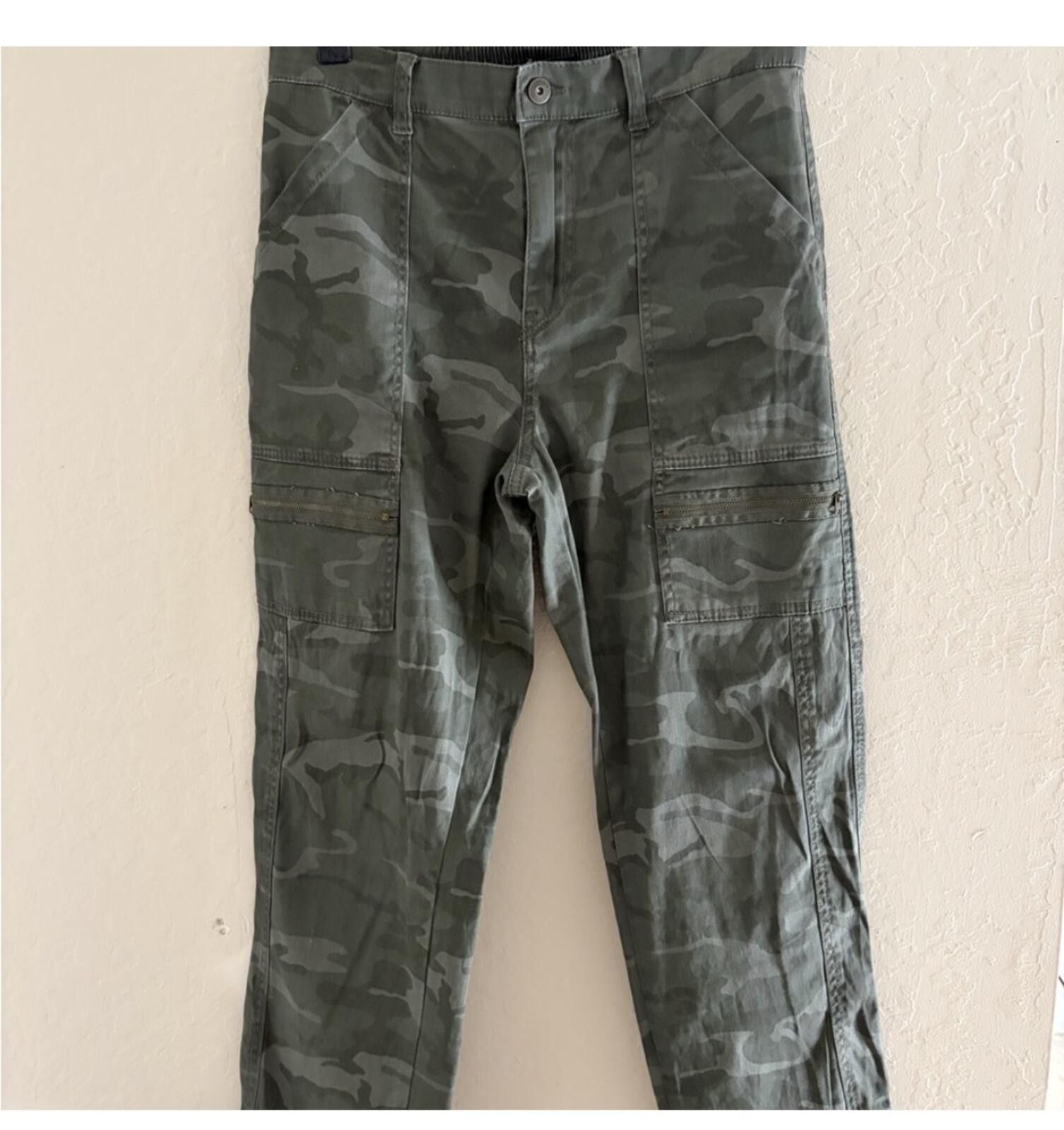 Other NWOT SUPPLIES Stylish Women's Camouflage Ankle Pants Size 30" / US 8 / IT 44 - 1 Thumbnail