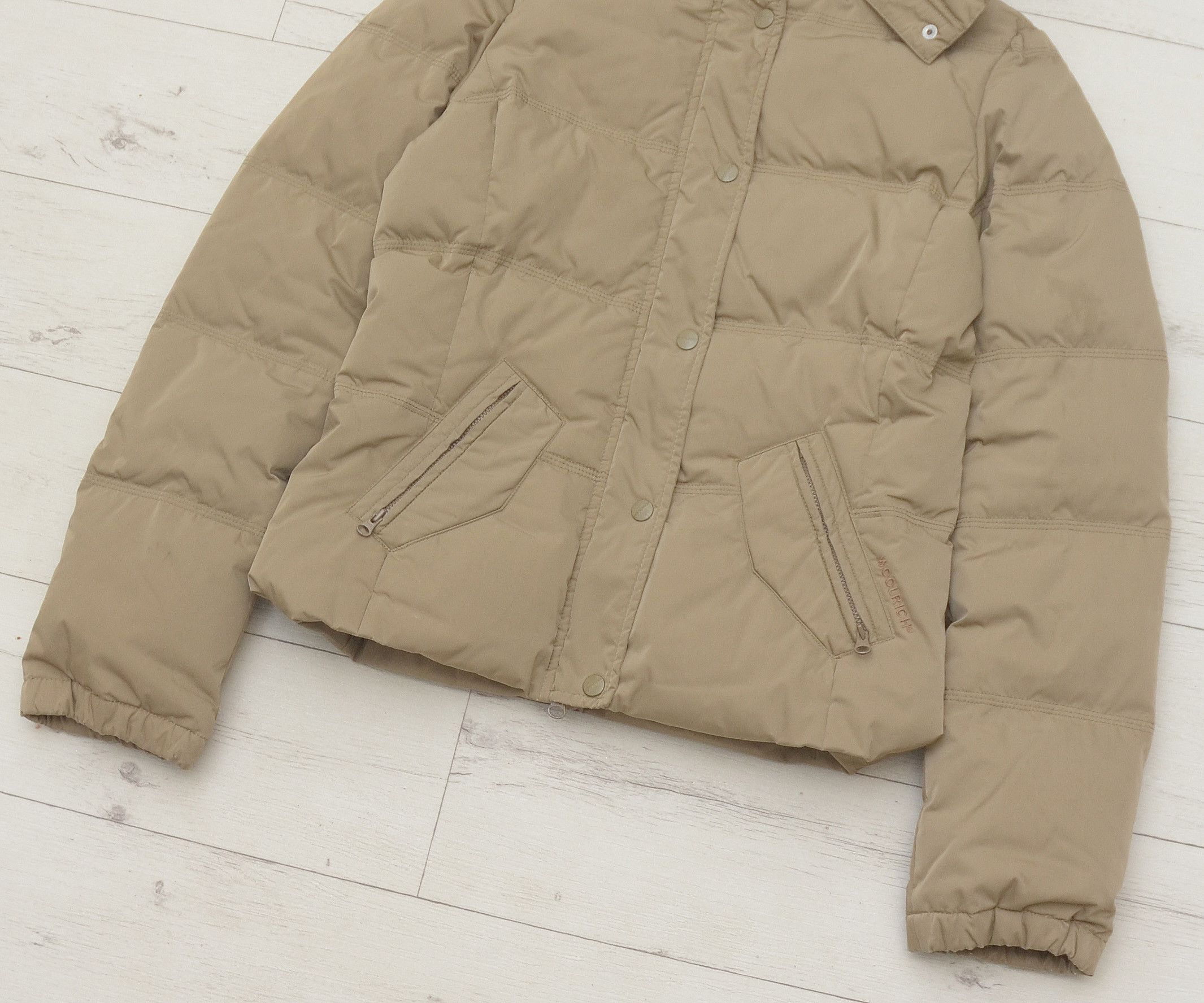 Woolrich Woolen Mills Woolrich Down womens Bomber Jacket With Hood sz M Size S / US 4 / IT 40 - 3 Thumbnail