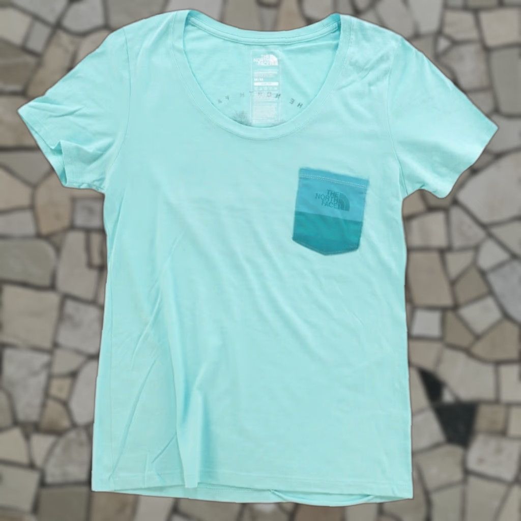 The North Face The North Face Shirt Women's M Teal Pocket T-Shirt Size M / US 6-8 / IT 42-44 - 1 Thumbnail