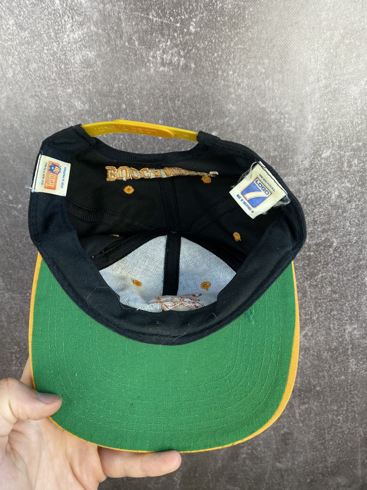 Logo 7 × NFL × Vintage Vintage Logo 7 Buccaneers Tampa Bay Size ONE SIZE - 6 Thumbnail