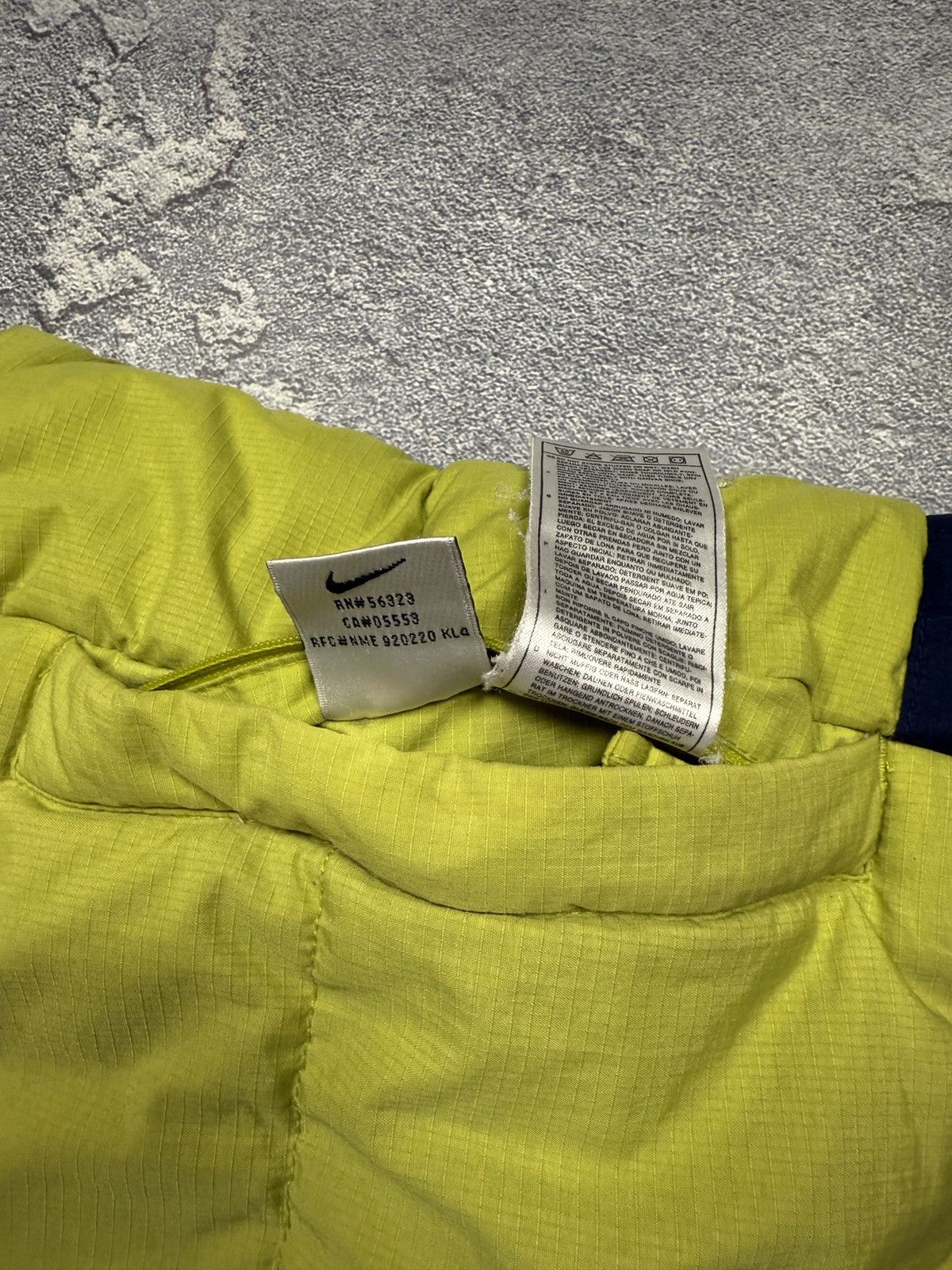 Nike × Vintage Nike Vintage Puffer Reversible Vest Big Logo Size US XL / EU 56 / 4 - 17 Thumbnail