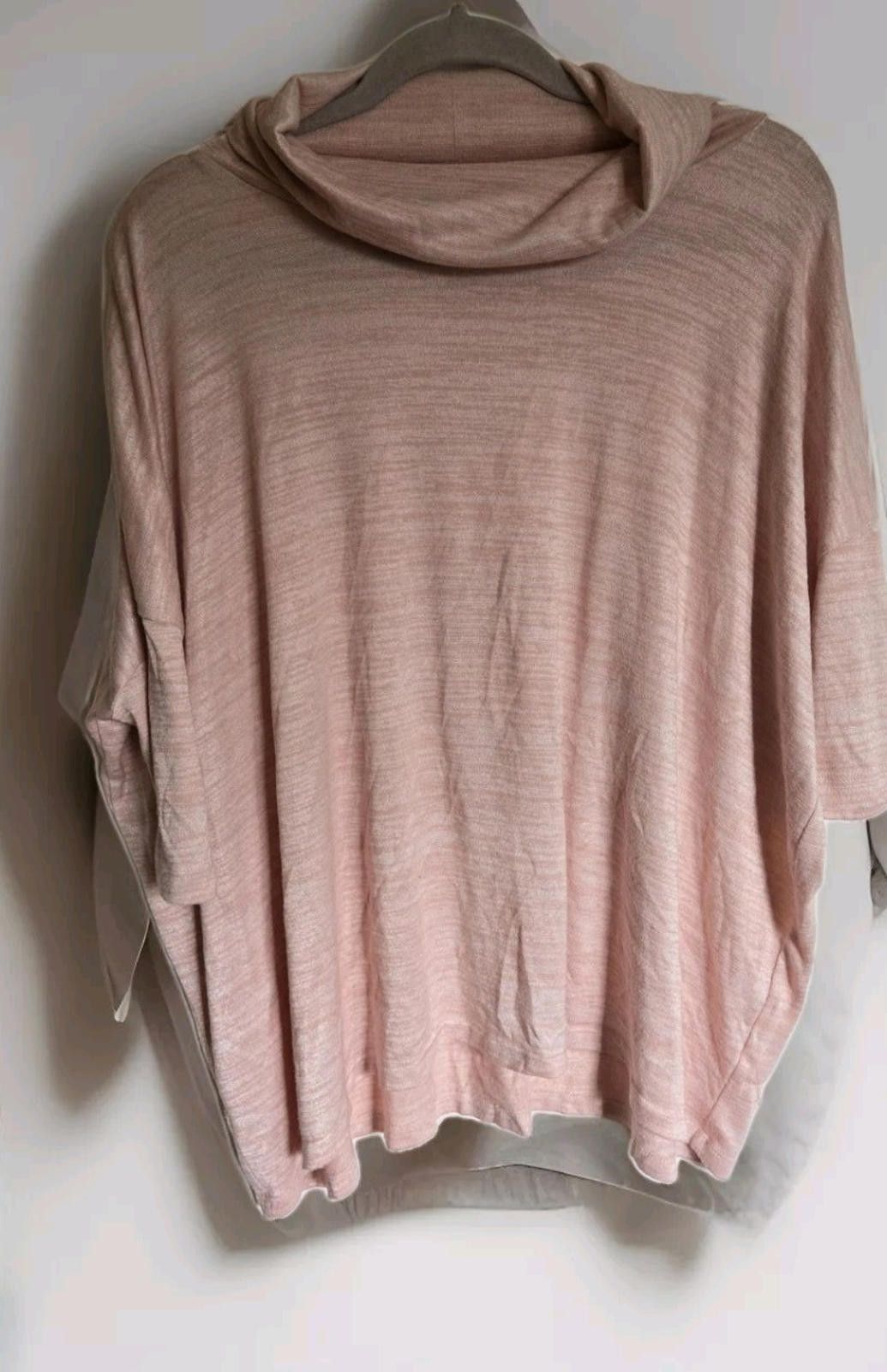 Ann Taylor Ann Taylor Factory Top Size L /XL Blush Pink Sweater Blouse Size L / US 10 / IT 46 - 1 Thumbnail