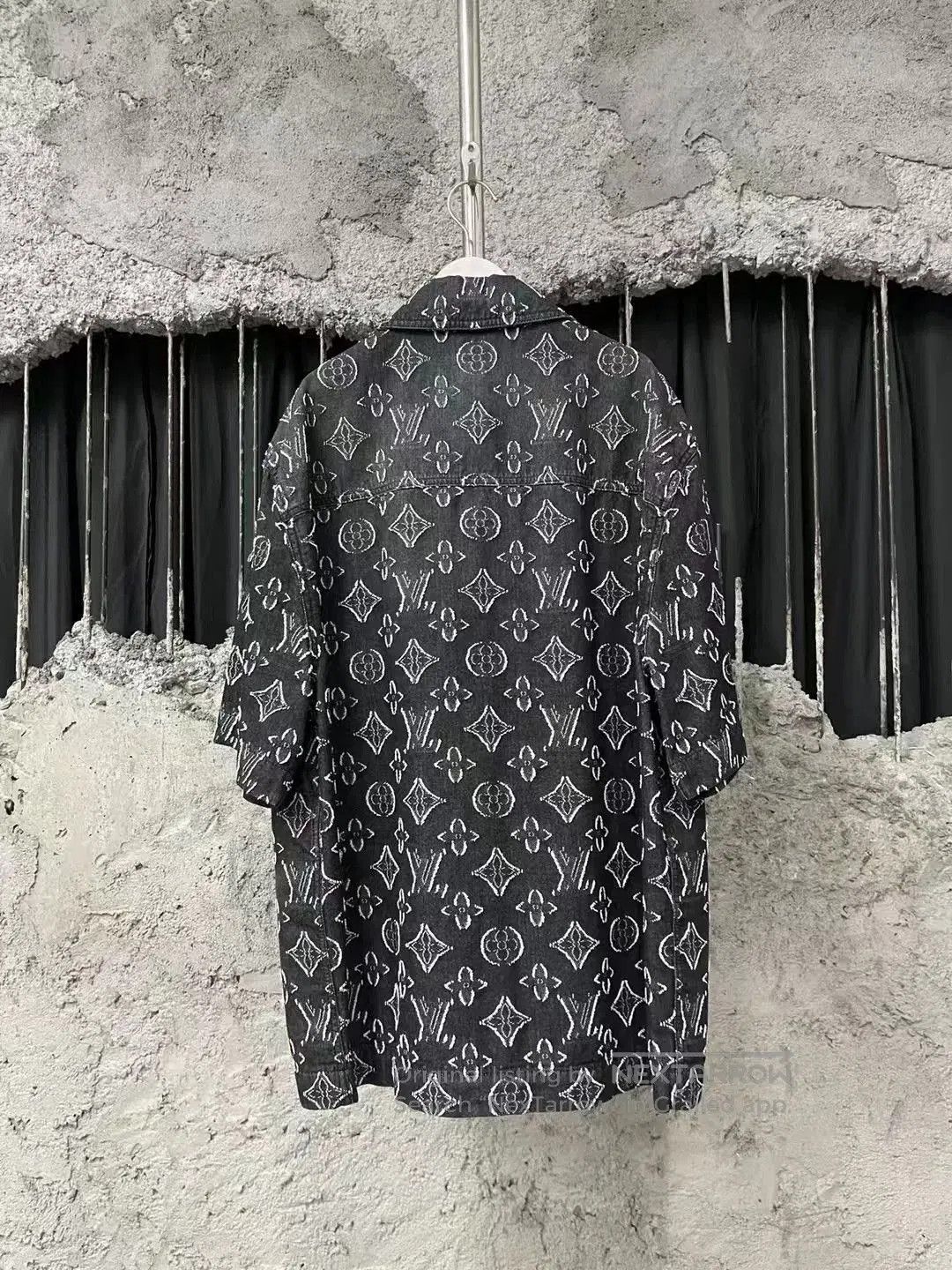 Louis Vuitton Louis Vuitton Black Monogram Denim Shirt Jacket. Size US M / EU 48-50 / 2 - 2 Thumbnail