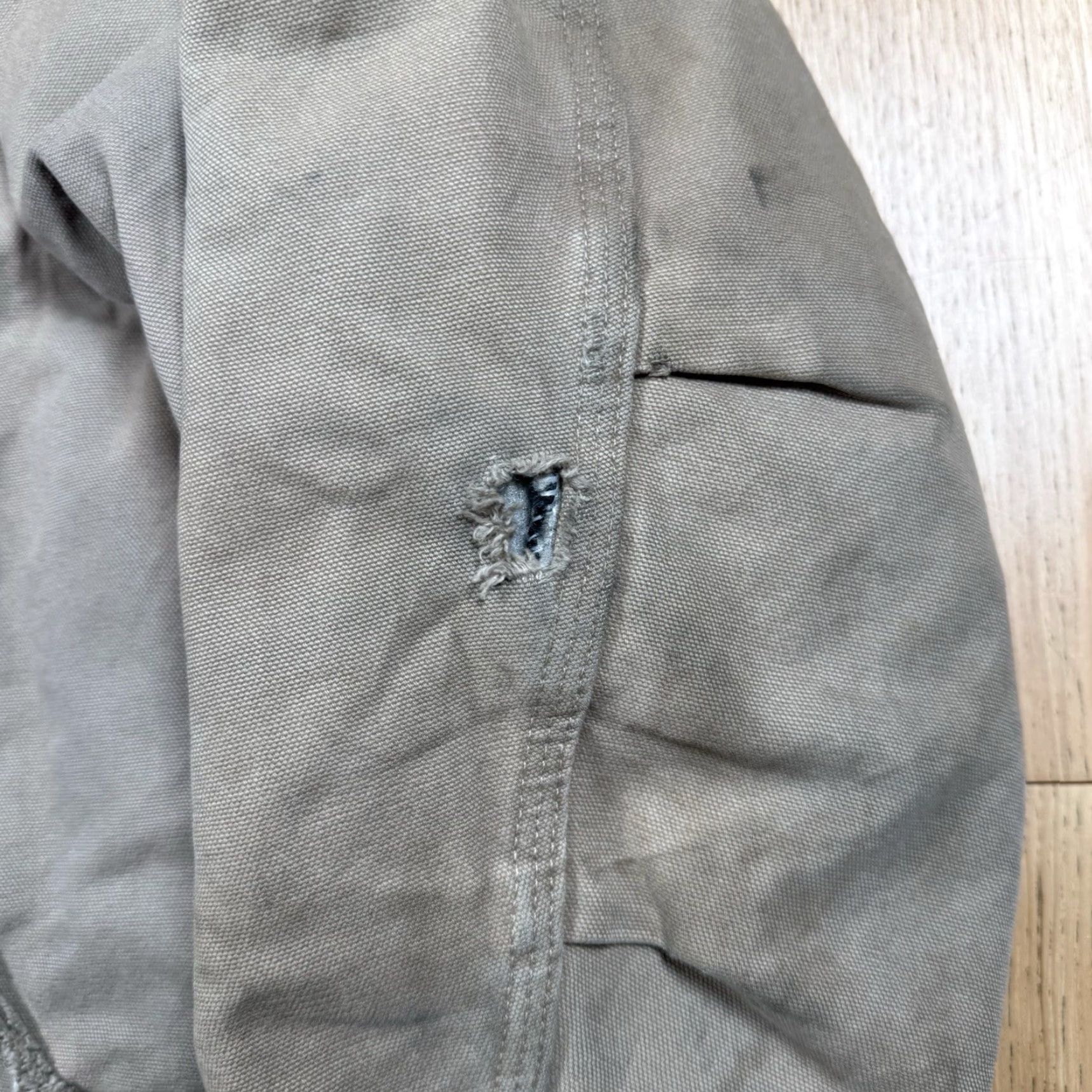 Carhartt VINTAGE Carhartt Jacket Coat Mens XL Regular Distressed Brown USA Made Bomber Jacket Workwear Brown Mens XL Size US XL / EU 56 / 4 - 3 Thumbnail