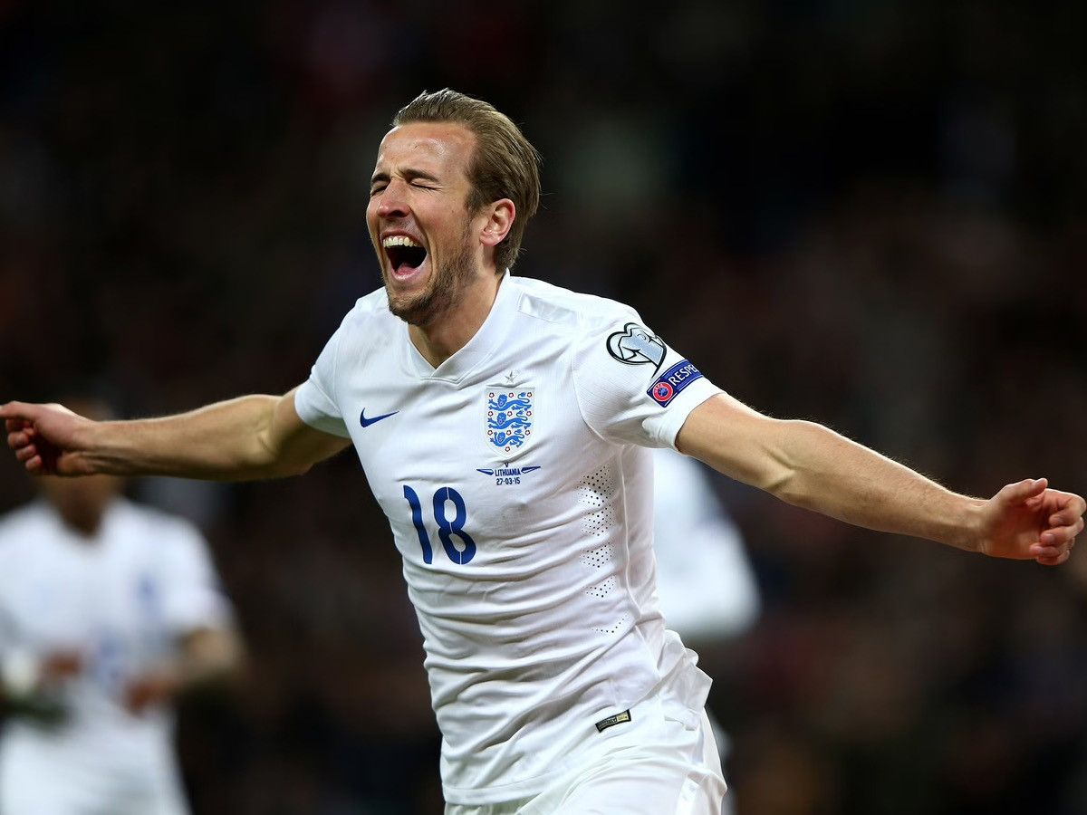 Nike England 14/15 player issue home shirt #18 Kane Size US L / EU 52-54 / 3 - 10 Thumbnail