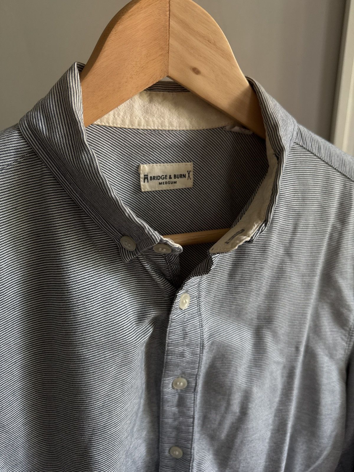 Bridge & Burn Blue/white stripe button up Size US M / EU 48-50 / 2 - 1 Thumbnail