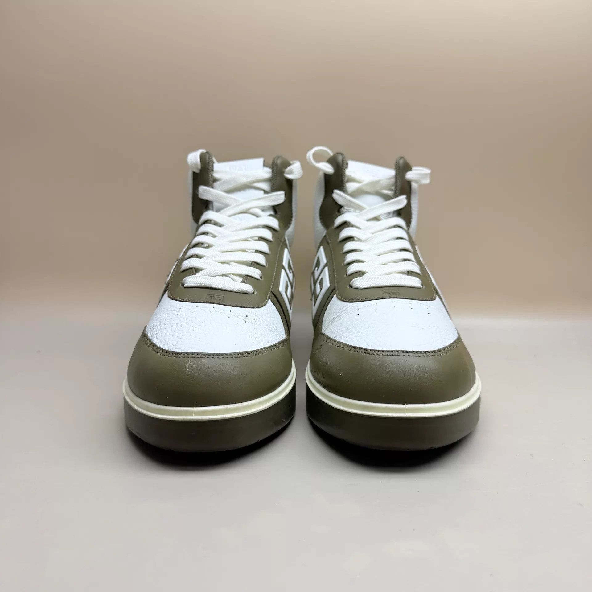 Givenchy Givenchy White Blue Logo Hi-Top Sneaker 43 99 New Size US 10 / EU 43 - 2 Thumbnail