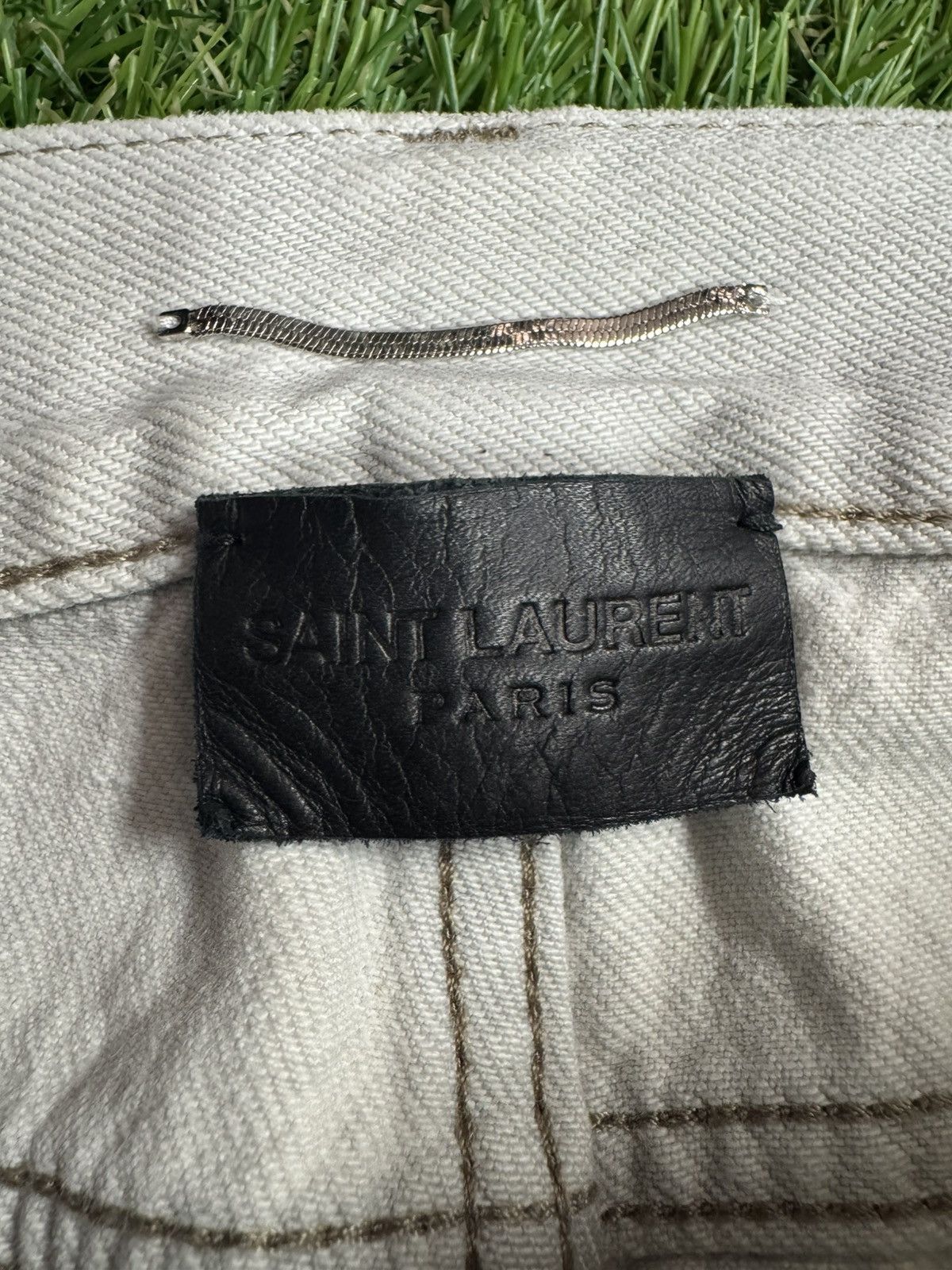 Saint Laurent Paris SAINT LAURENT WHITE DENIM JEANS Size US 30 / EU 46 - 4 Thumbnail