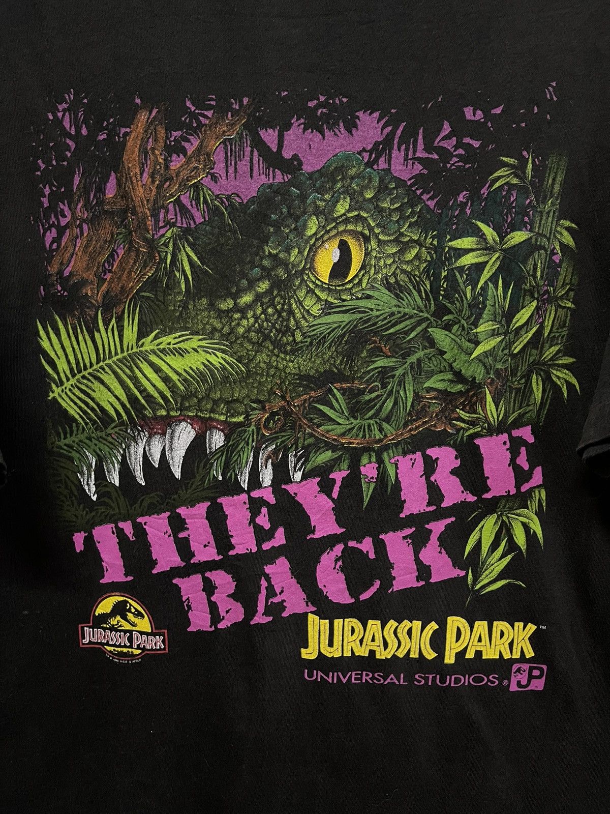 Vintage Vintage Jurassic Park🔥🔥🔥 Size US L / EU 52-54 / 3 - 2 Thumbnail