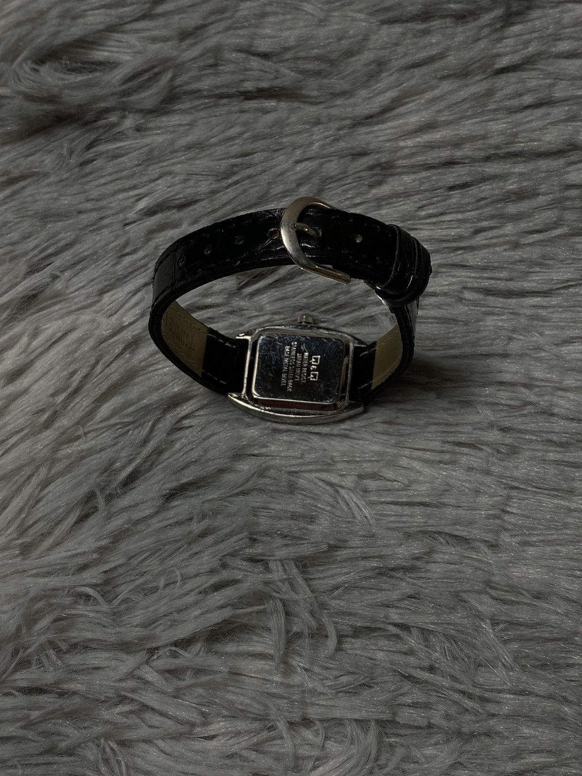 Jewelry Retro Q&Q Black Quartz Watch - Japanese Brand Size ONE SIZE - 4 Thumbnail