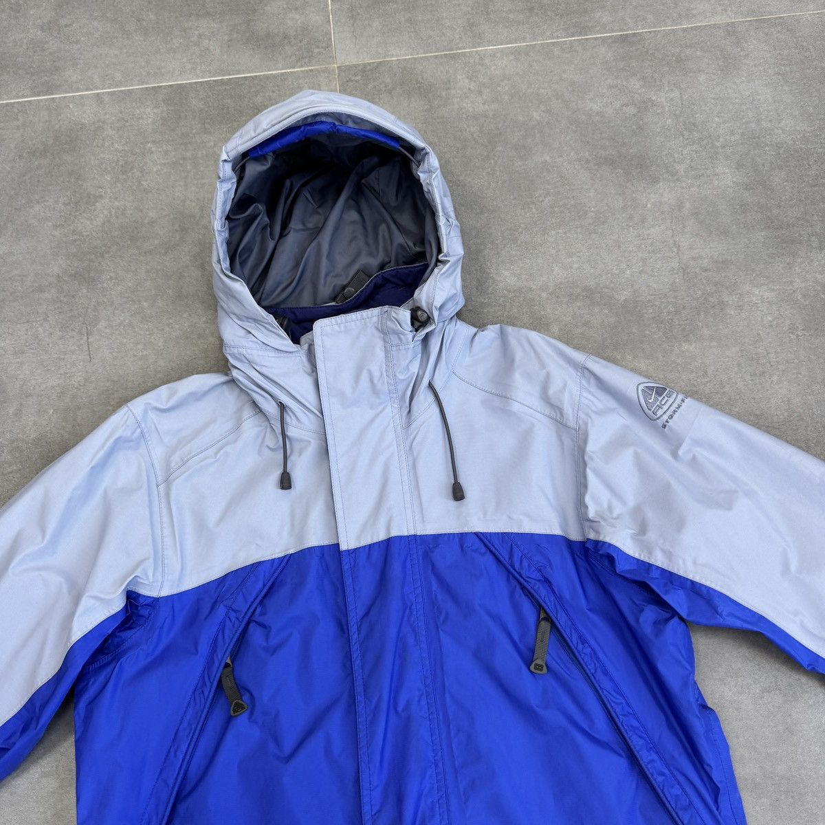 Nike ACG Vintage Nike ACG Storm-Fit Raincoat Jacket Women Y2K Blue Size M / US 6-8 / IT 42-44 - 11 Thumbnail