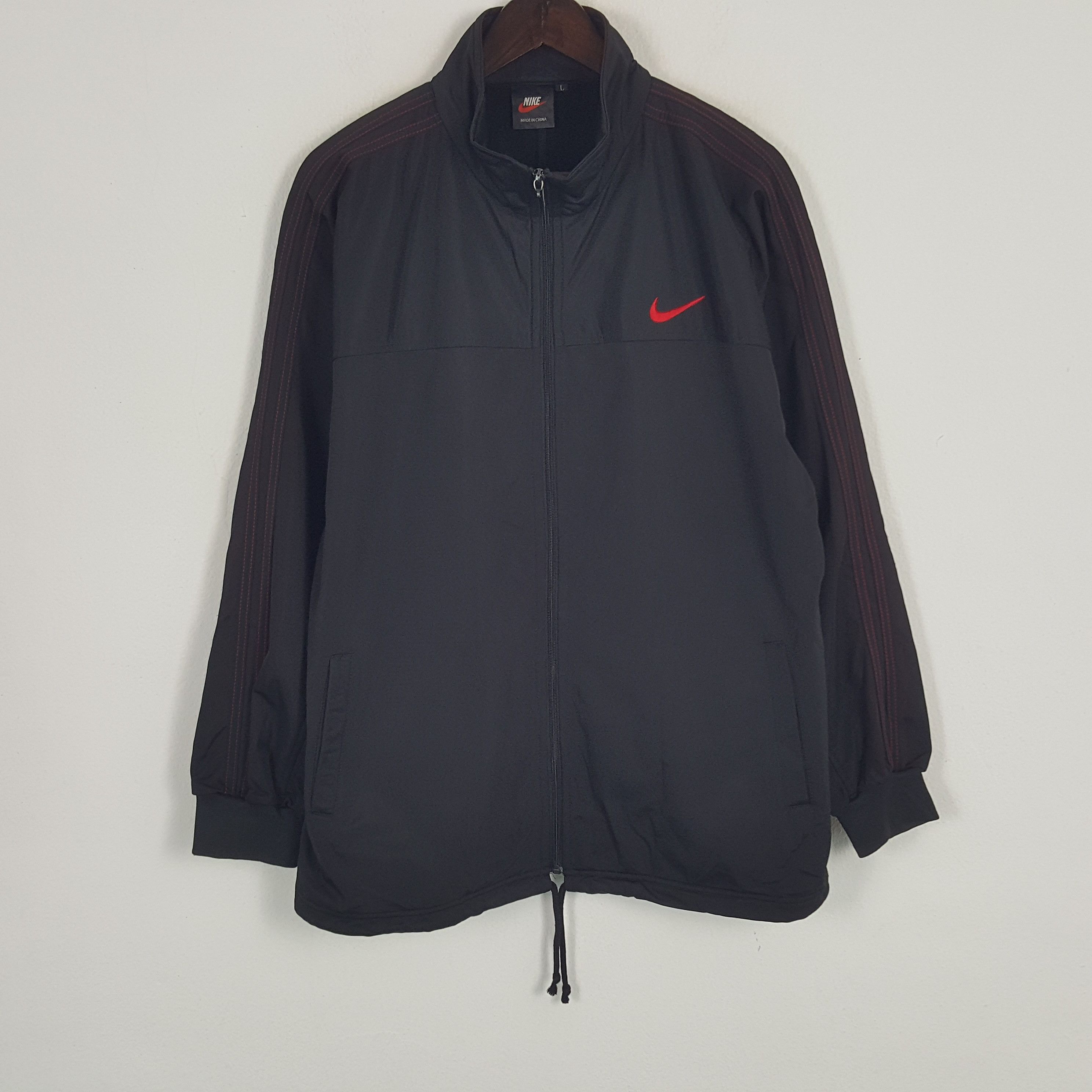 Nike × Vintage Vintage Nike Windbreaker Jacket Size US L / EU 52-54 / 3 - 1 Thumbnail