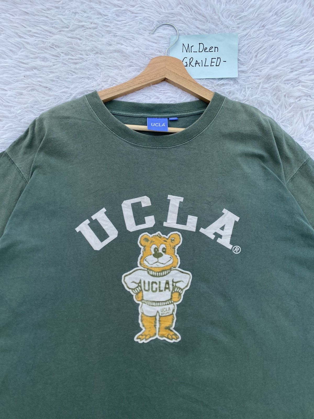 Vintage Rare Vintage UCLA Bruins Los Angeles Tshirt Size US L / EU 52-54 / 3 - 1 Thumbnail