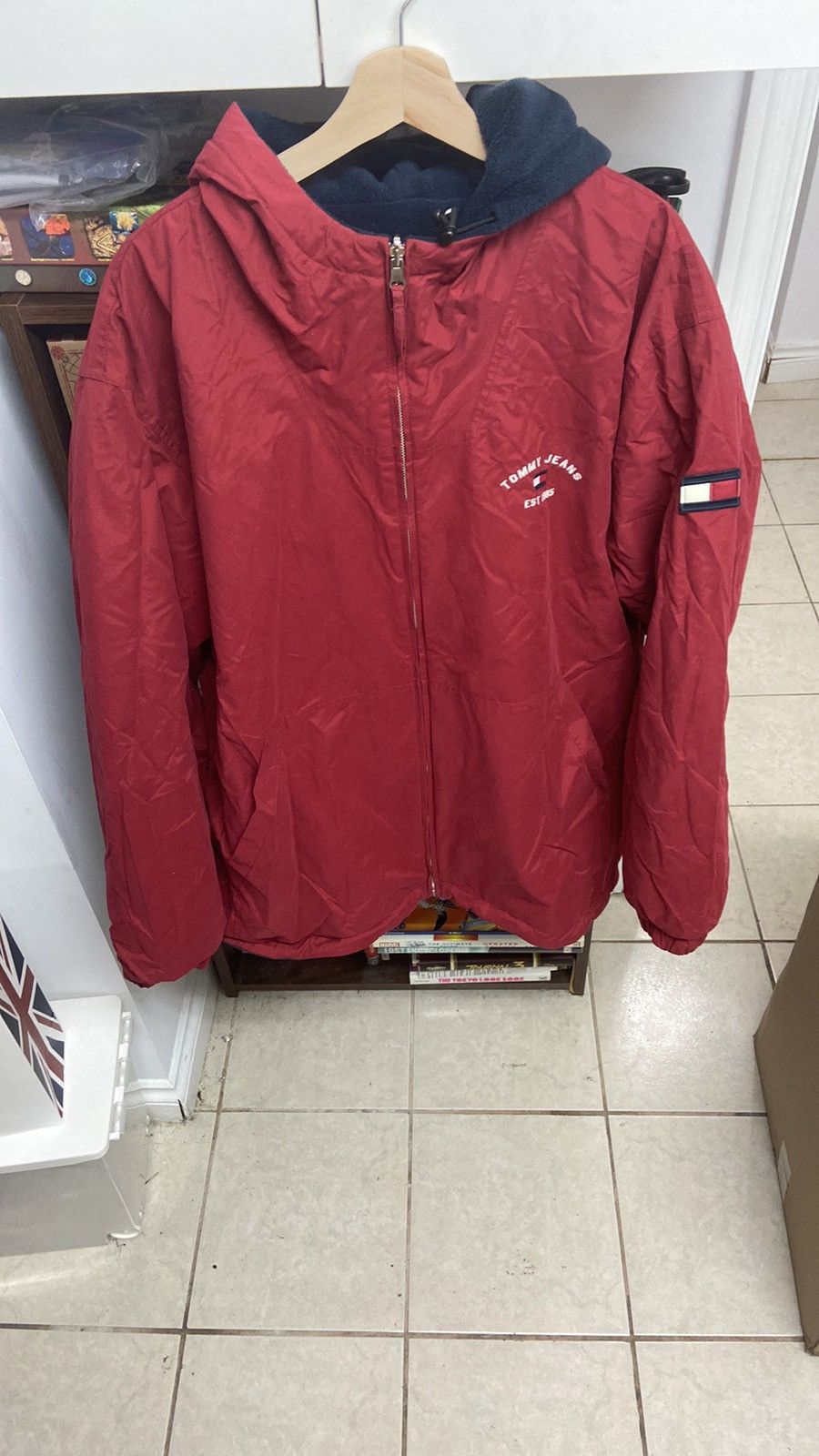 Tommy Hilfiger × Tommy Jeans × Vintage VTG Tommy Hilfiger Jeans Reversible Red/Blue Heavy Jacket Size US L / EU 52-54 / 3 - 1 Thumbnail