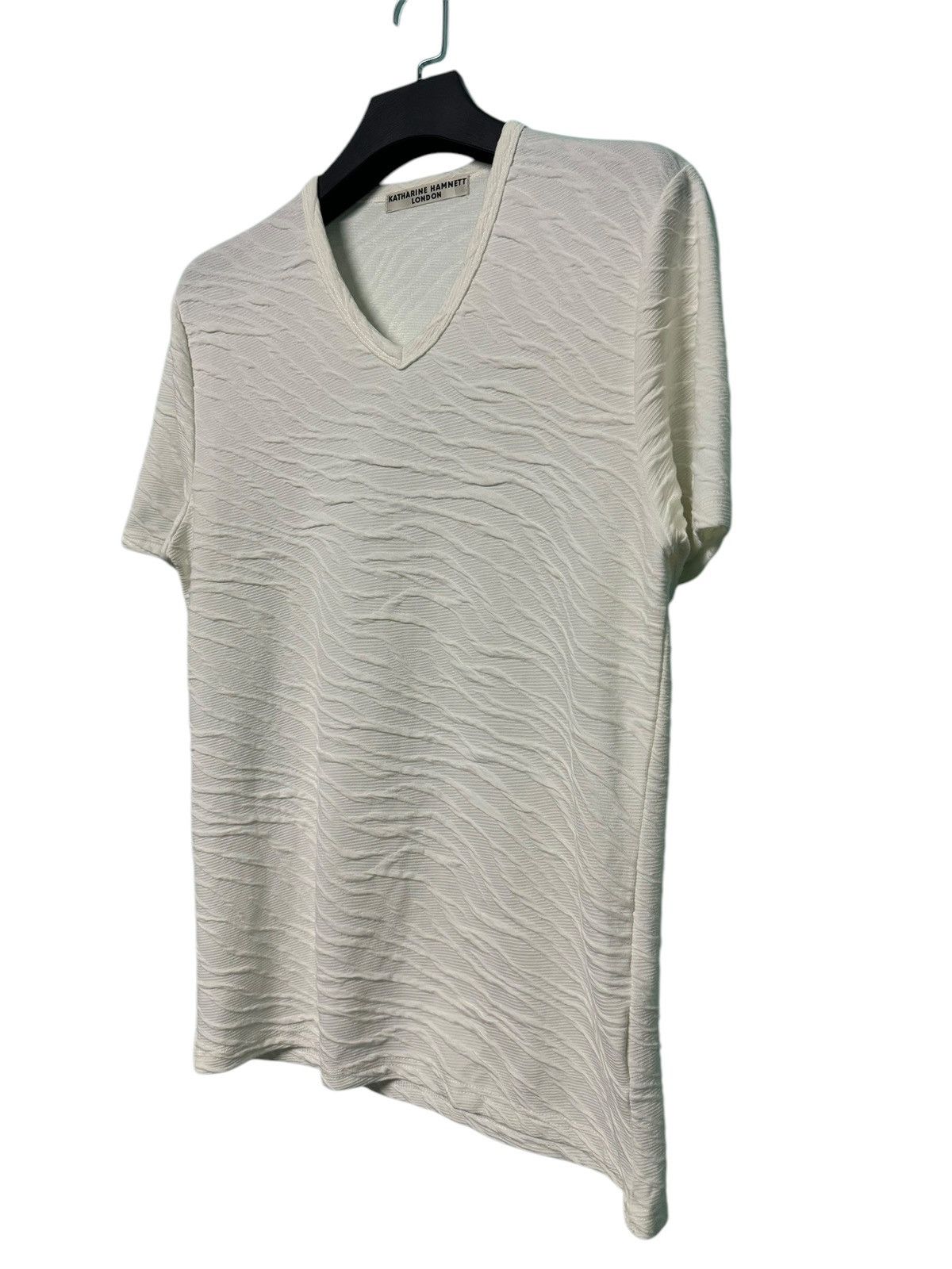 Katharine Hamnett London 💥 KATHERINE HAMNETT LONDON V-NECK TEE Size US XL / EU 56 / 4 - 2 Thumbnail
