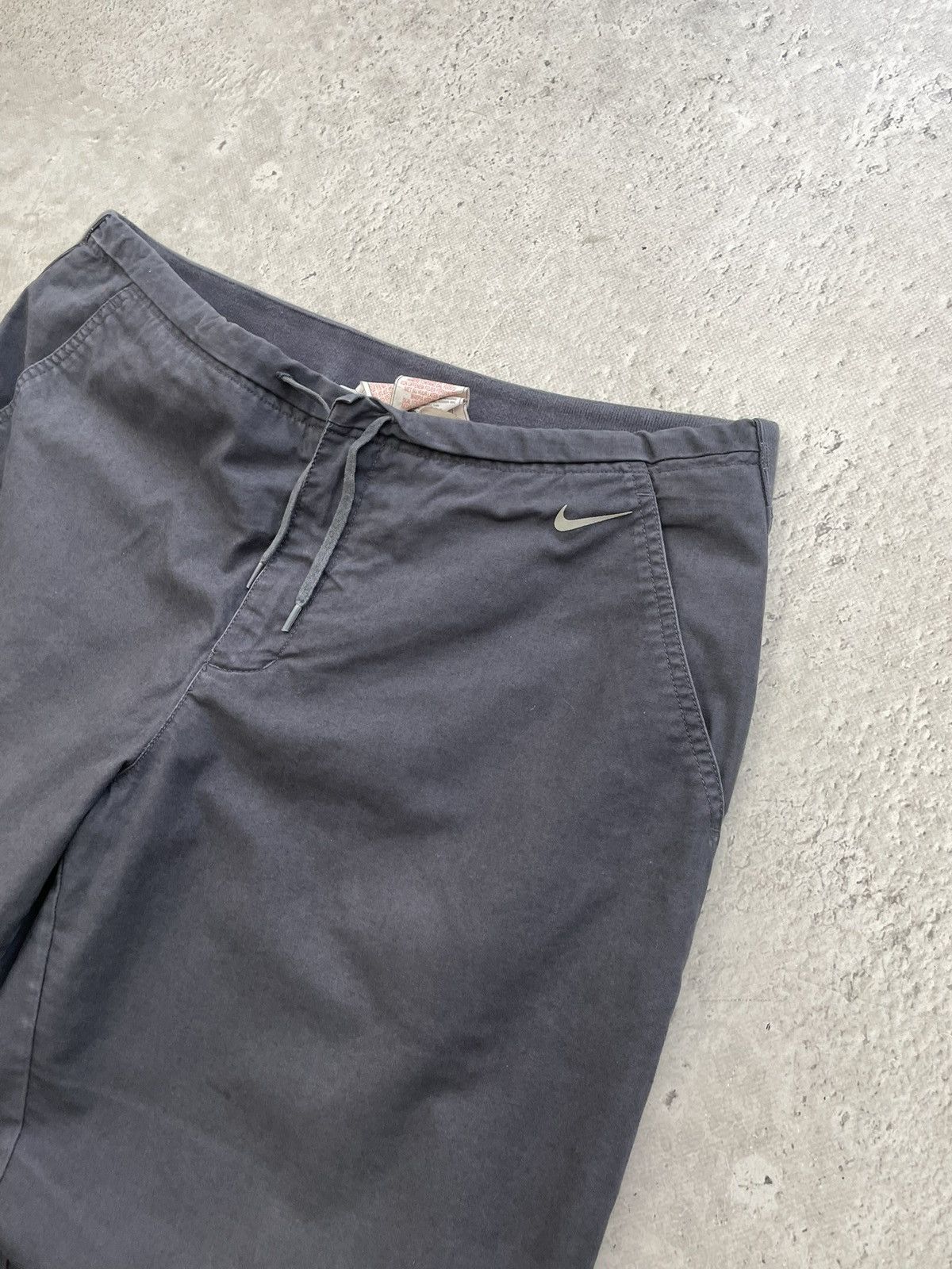 Nike Nike japanese y2k zipper archival drill pants cargo Size US 34 / EU 50 - 7 Thumbnail