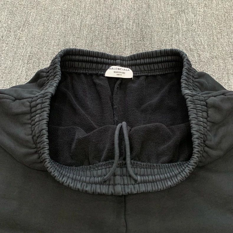 Balenciaga Balenciaga size M Black water-wash distressed embroidered Size US 27 - 9 Thumbnail
