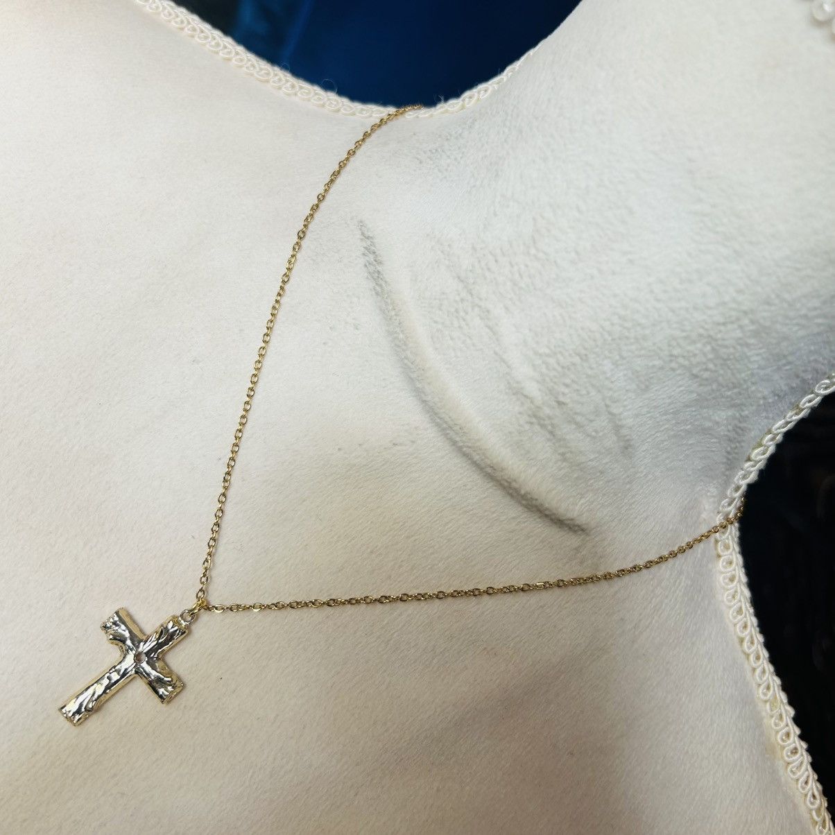 Handmade Vintage gold cross pendant on chain necklace Size ONE SIZE - 2 Thumbnail