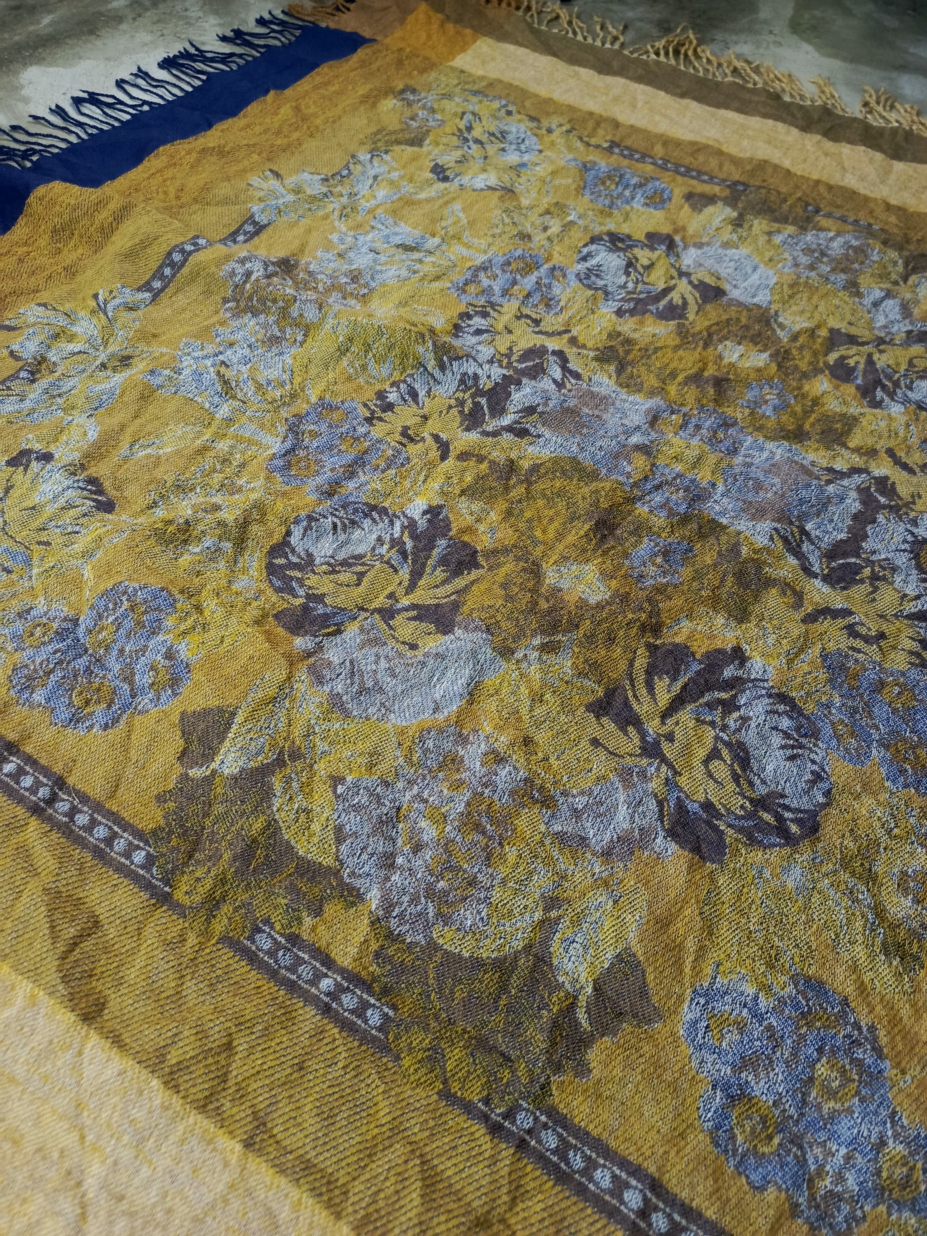 Christian Dior Monsieur Dior Stall shawl Women Size ONE SIZE - 6 Thumbnail