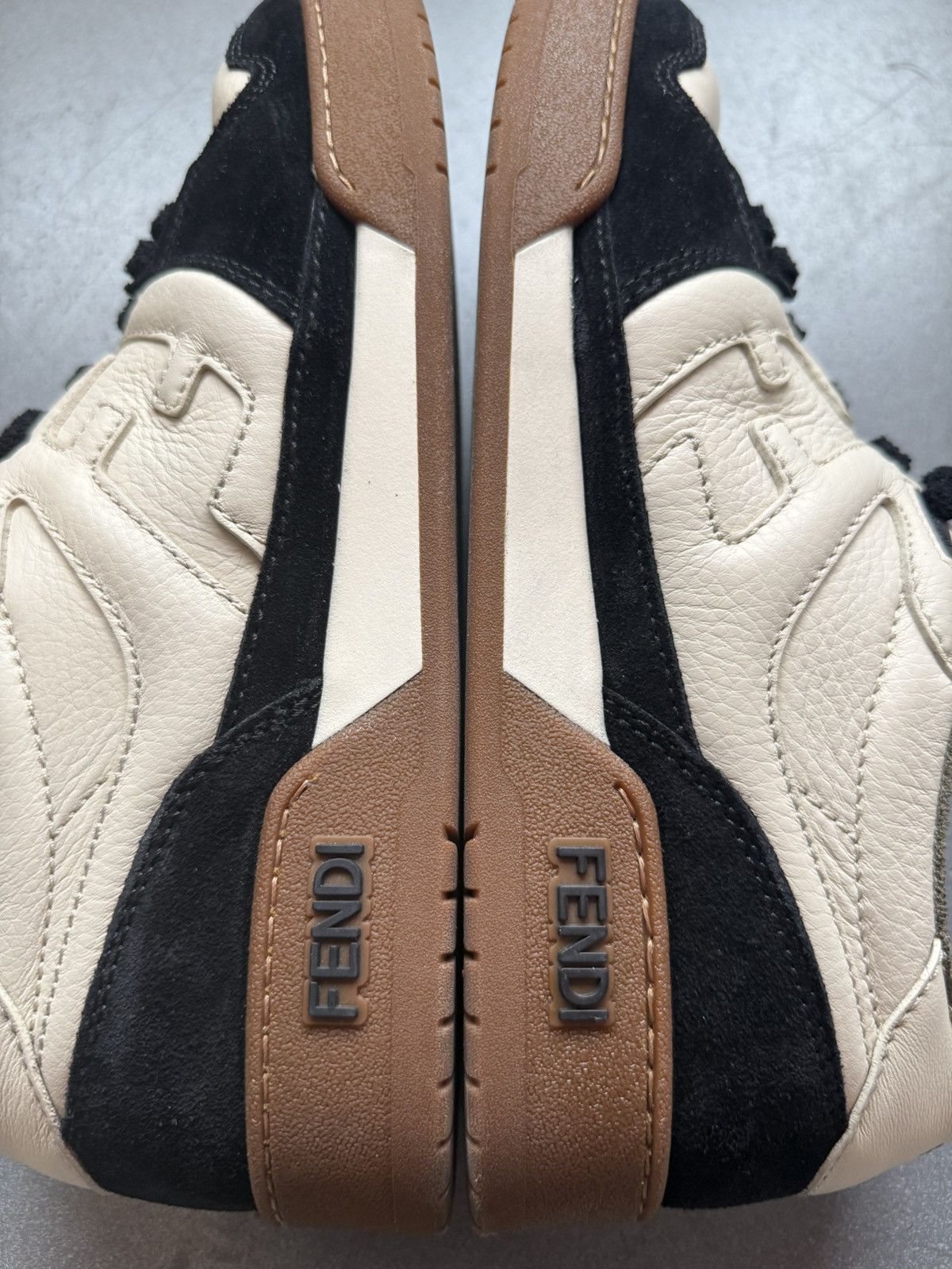 Fendi Fendi Match Low Top Leather Sneaker Cream/Black Size US 11 / EU 44 - 4 Thumbnail