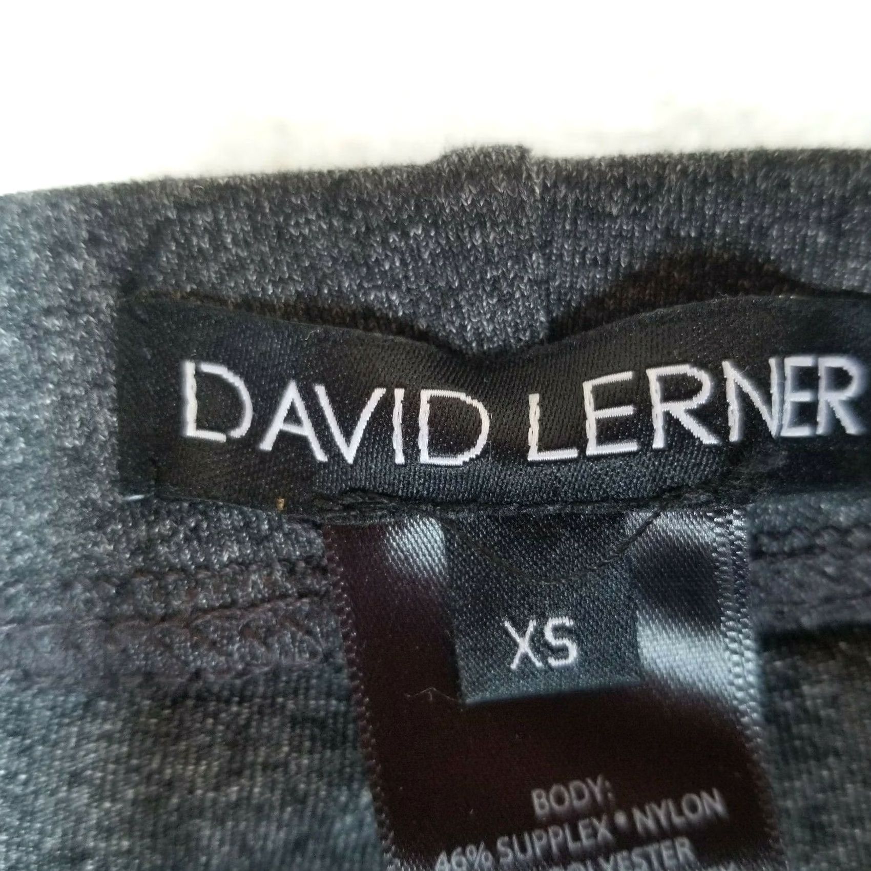 Vintage David Lerner Leggings Women XS Leather Leg Patch Gray Nylon/Spandex Yoga Pants Mid Rise Size 26" / US 2 / IT 38 - 4 Thumbnail
