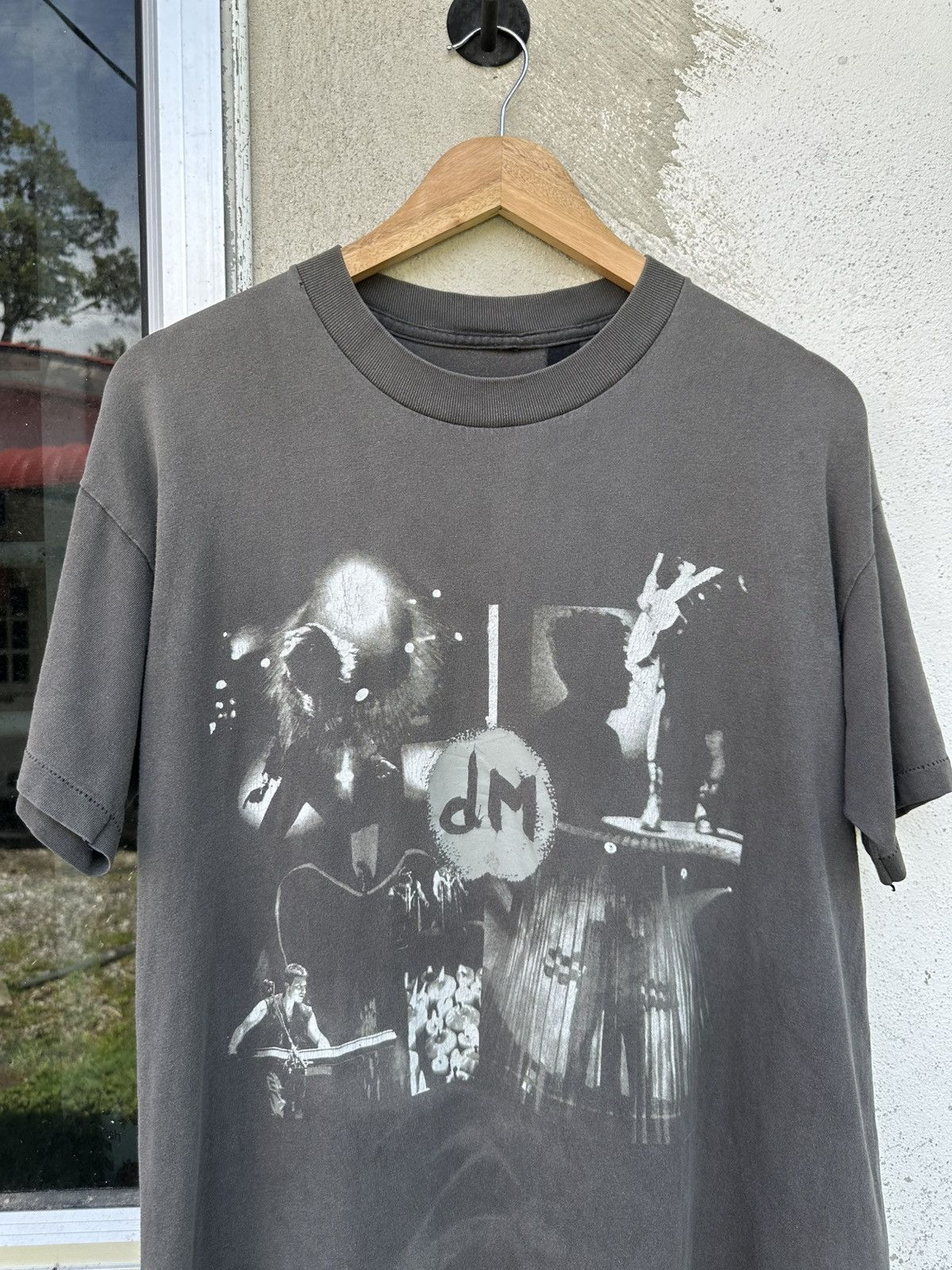 Band Tees Vintage 90's Depeche Mode English Electronic Band Tees Size US L / EU 52-54 / 3 - 3 Thumbnail