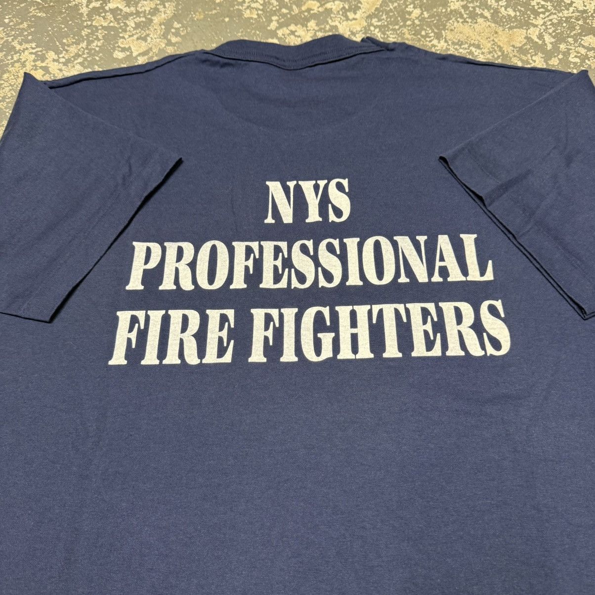 Vintage Vintage NYS Professional Firefighter Navy 90s Tshirt Size US XL / EU 56 / 4 - 5 Thumbnail