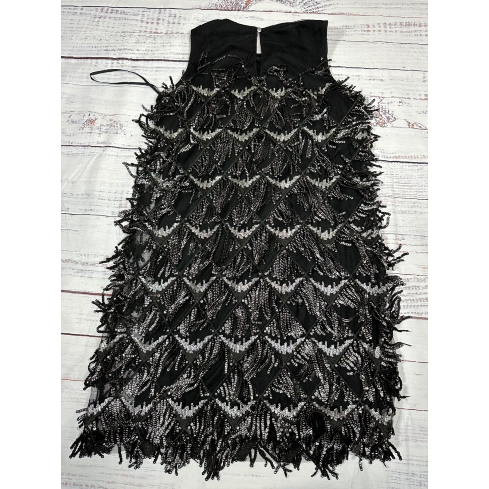 Vintage Julia Jordan Womens Sequined Knee Length Dress Tank Sz 2 Black Fringe Keyhole Sheath Size XS / US 0-2 / IT 36-38 - 4 Thumbnail